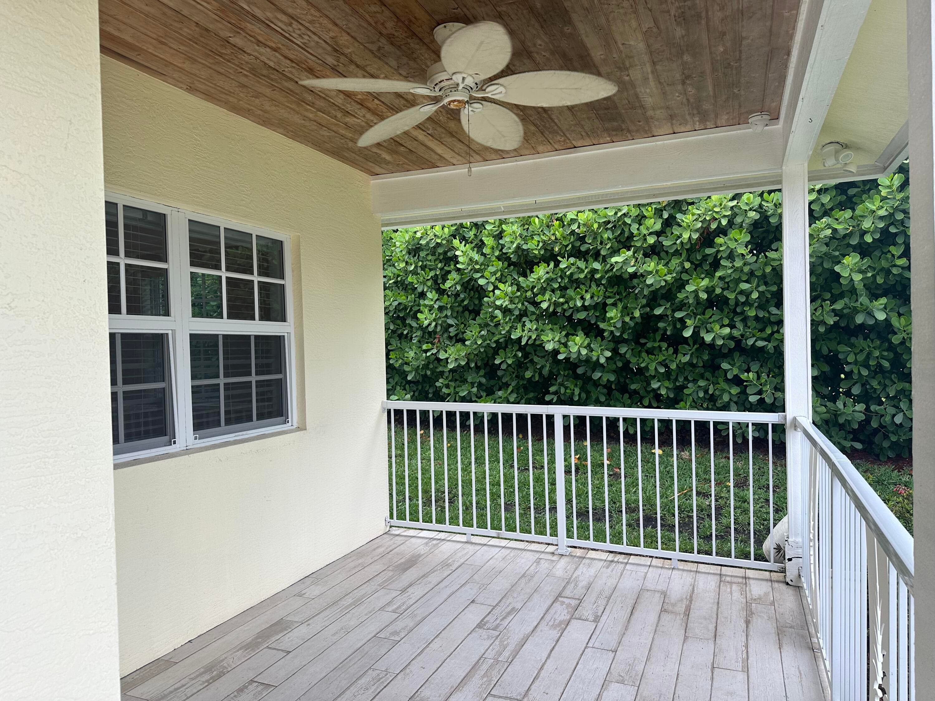 9322 SE Athena Street, Hobe Sound, FL 33455 — photo 3 of 14