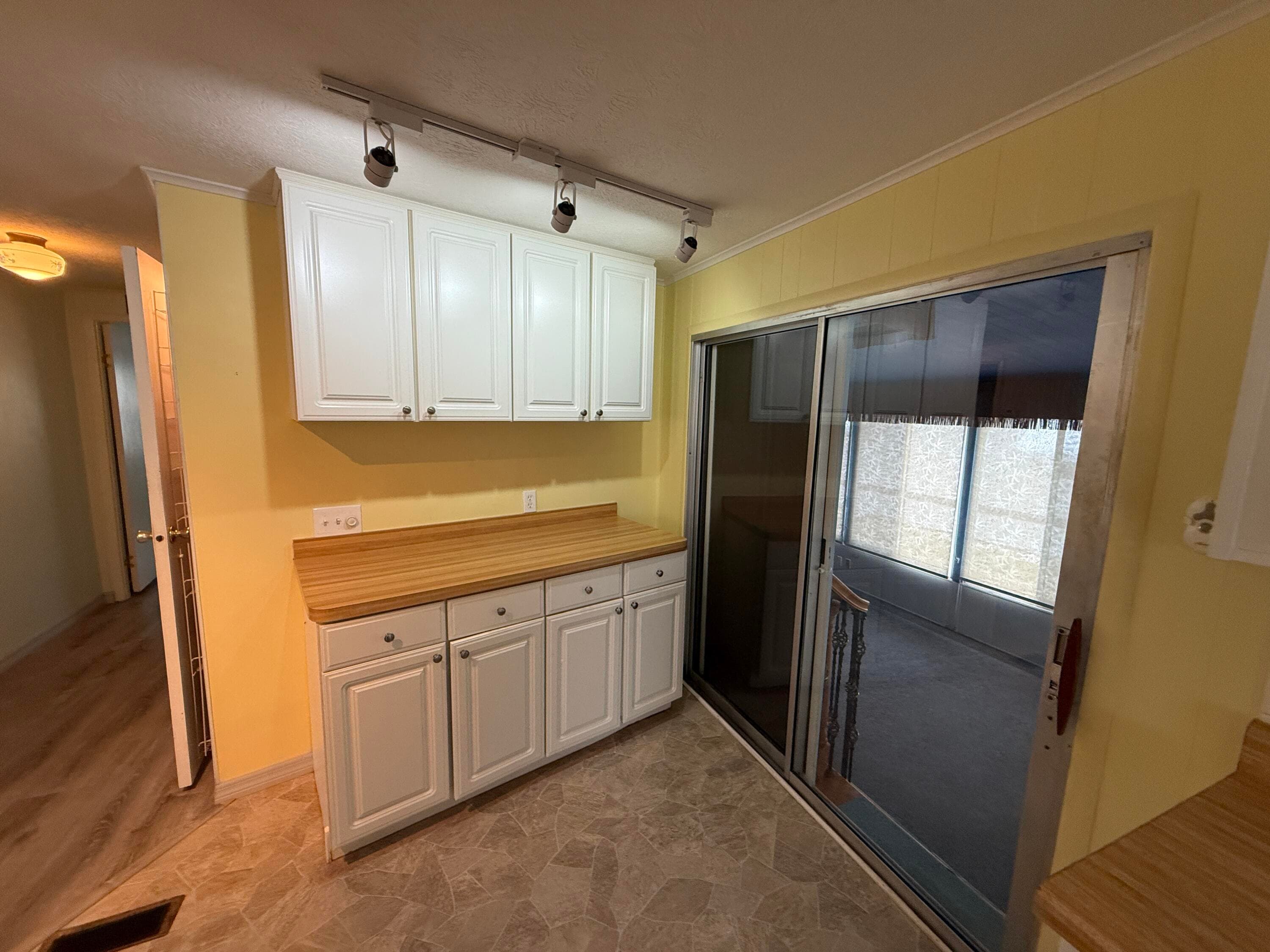 7089 SE Bluebird Circle, Hobe Sound, FL 33455 — photo 8 of 47