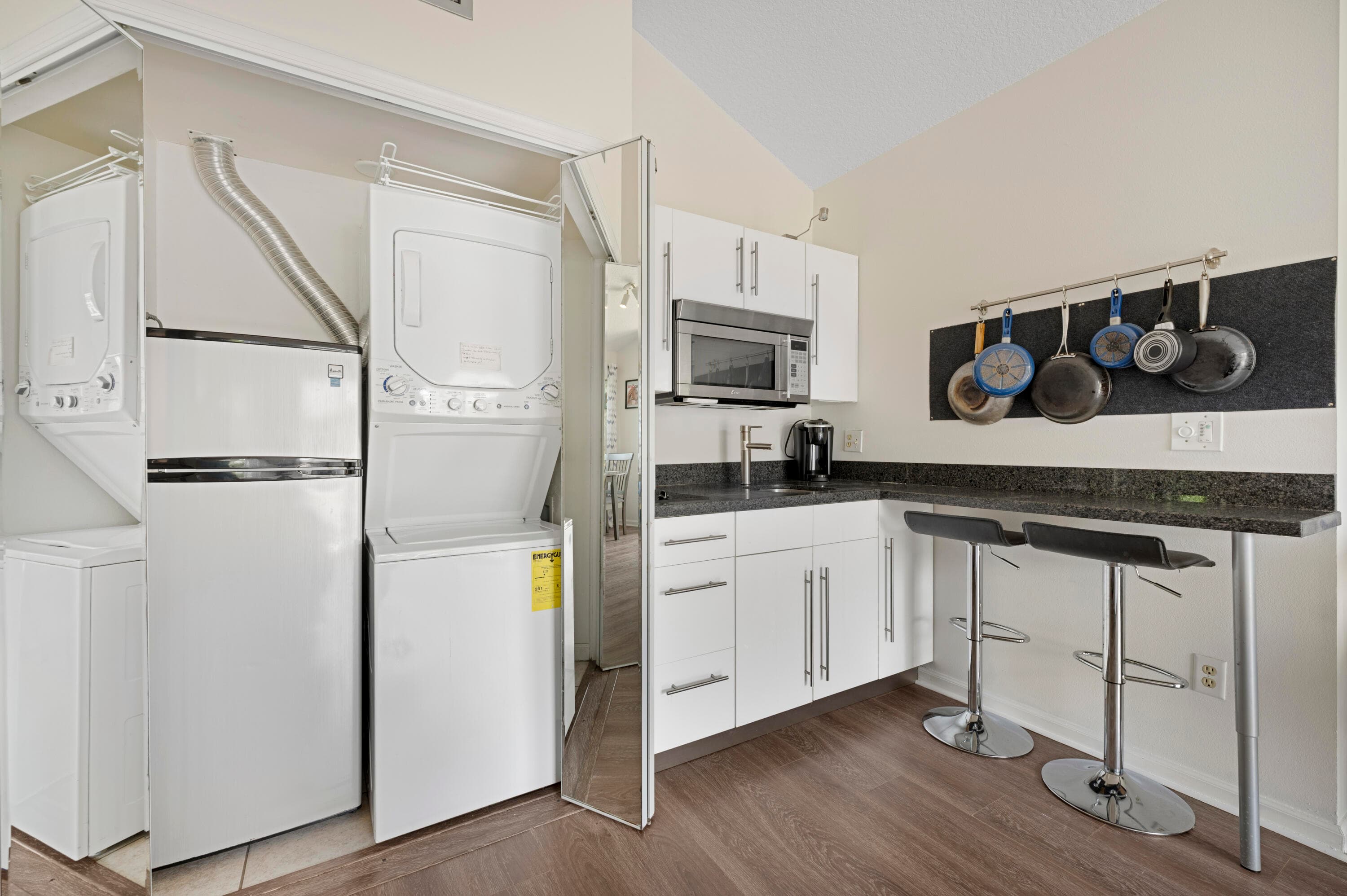 11863 Wimbledon Circle 543, Wellington, FL 33414 — photo 6 of 17