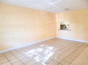 17255 SW 95th Avenue 208, Palmetto Bay, FL 33157 — photo 4 of 8