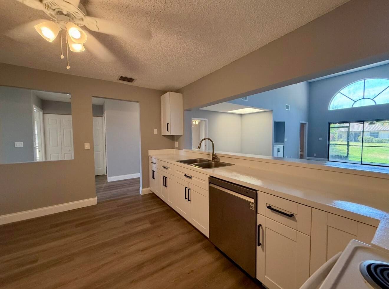 432 Ashwood Place, Boca Raton, FL 33431 — photo 11 of 61