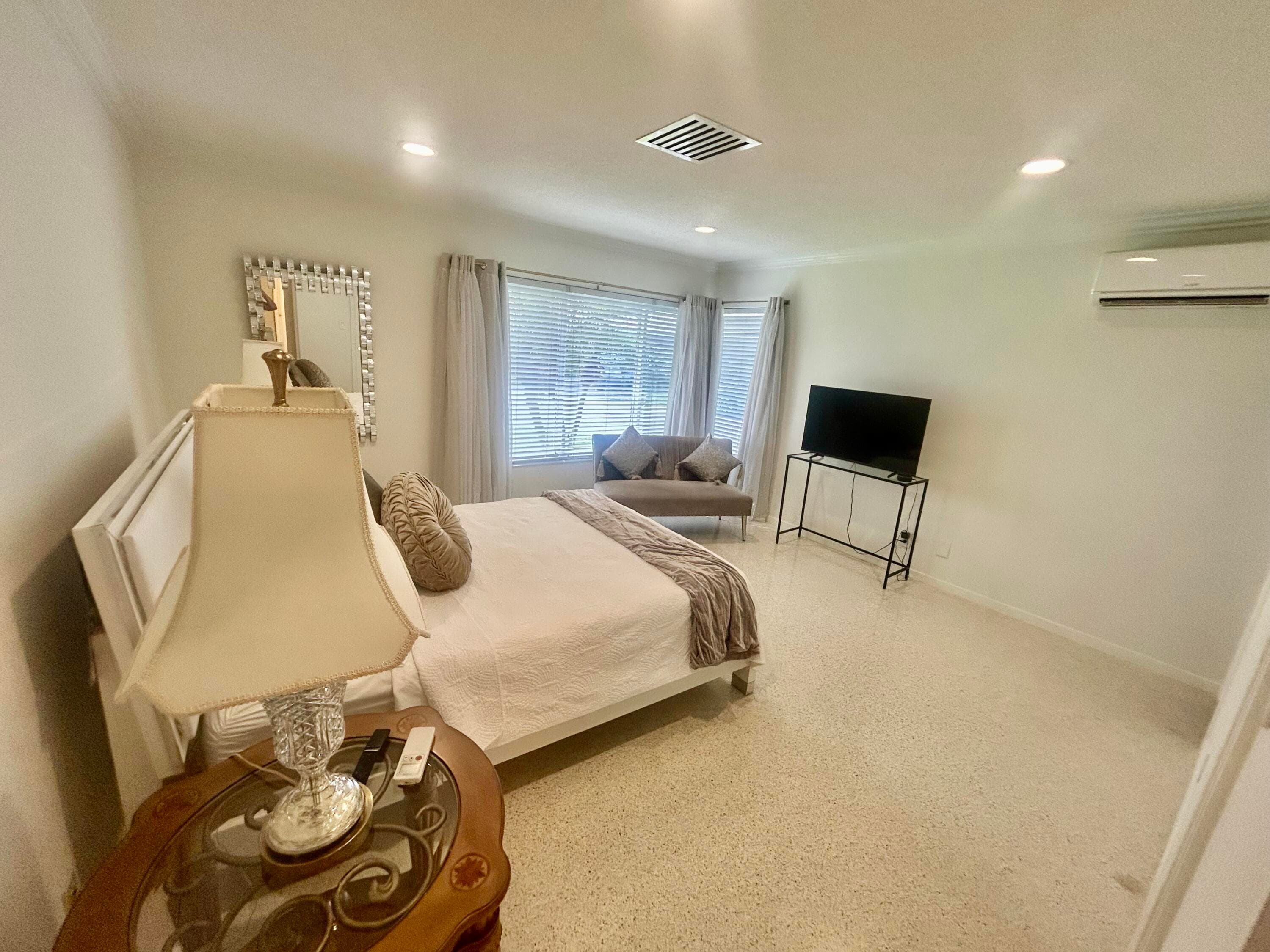 1431 S Ocean Boulevard 35, Lauderdale-By-The-Sea, FL 33062 — photo 15 of 24