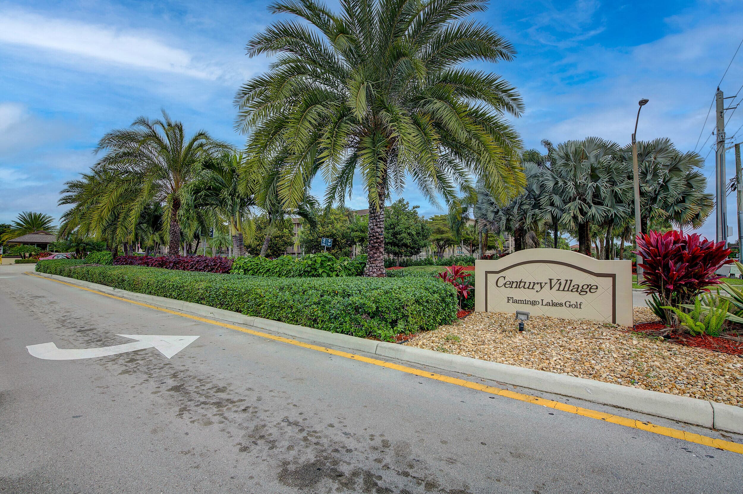 1200 SW 130th Avenue 402g, Pembroke Pines, FL 33027 — photo 1 of 53