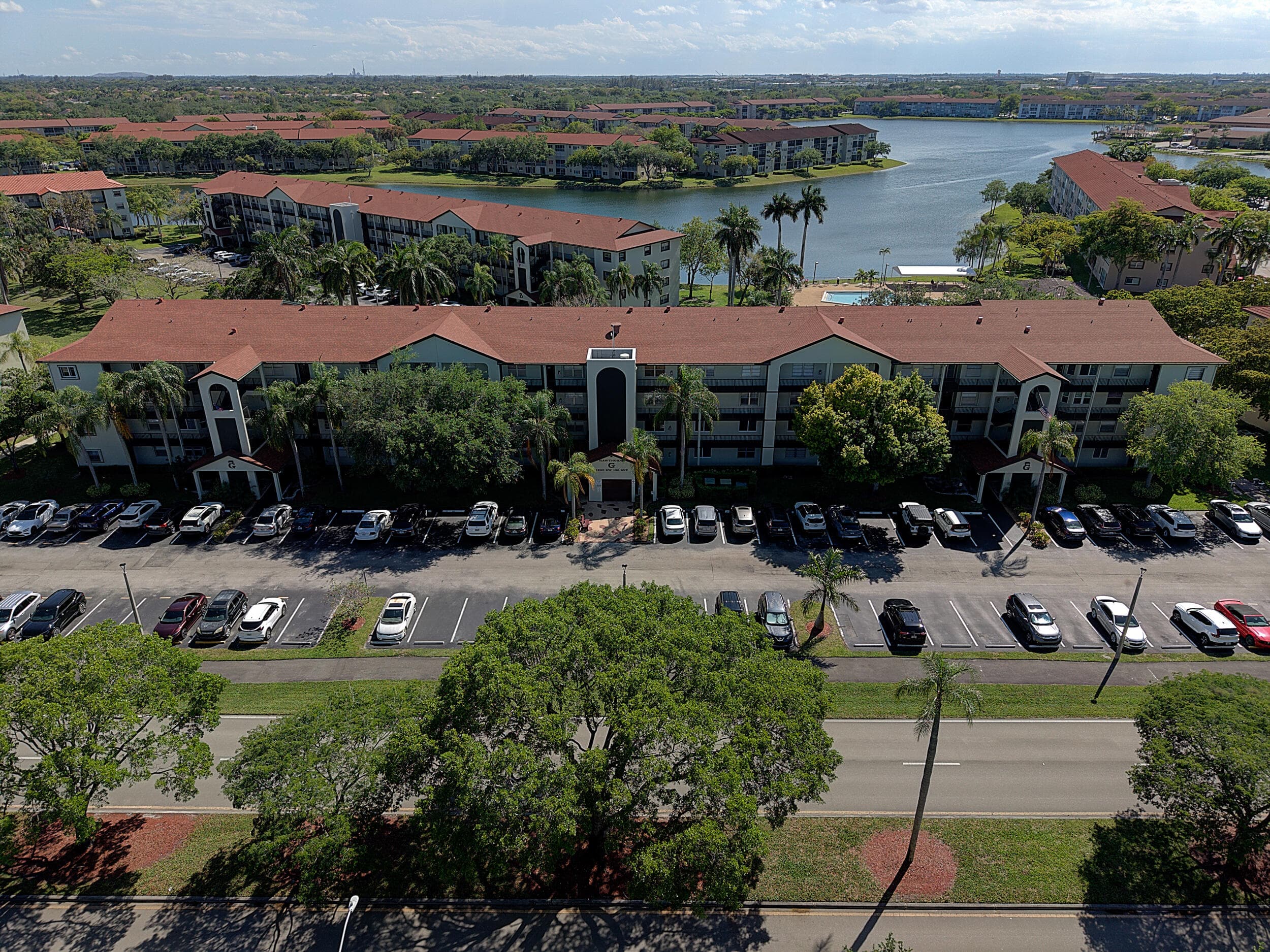 1200 SW 130th Avenue 402g, Pembroke Pines, FL 33027 — photo 38 of 53