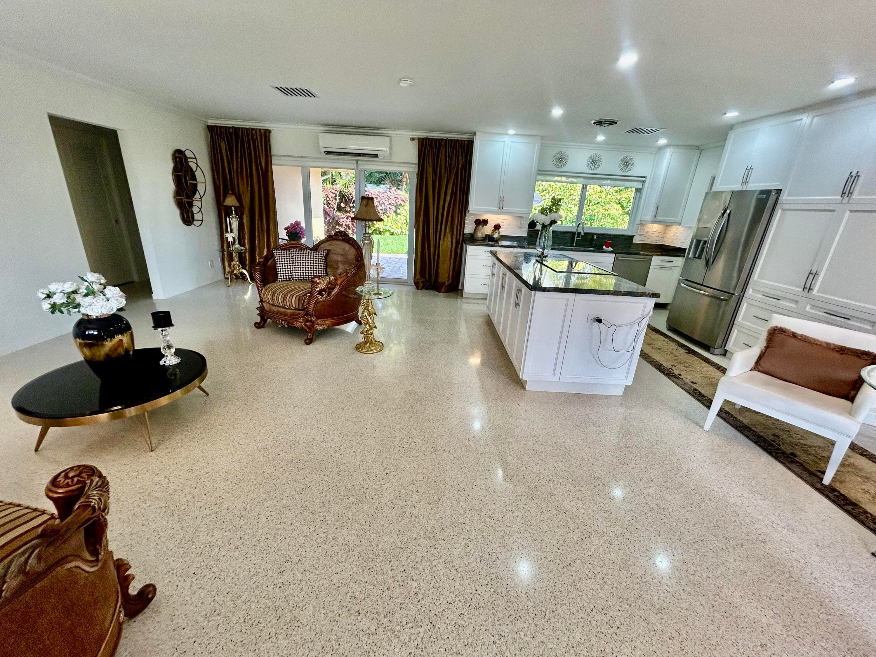 1431 S Ocean Boulevard 35, Lauderdale-By-The-Sea, FL 33062 — photo 4 of 24