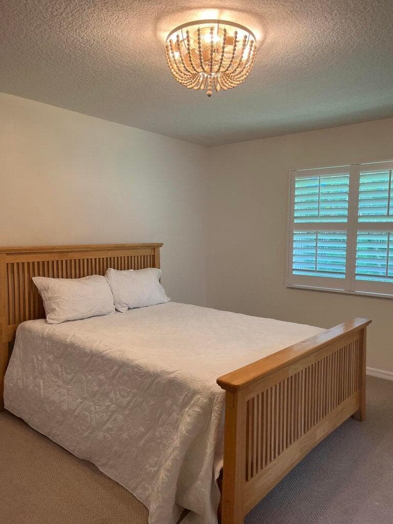 8014 SE Carlton Street, Hobe Sound, FL 33455 — photo 9 of 23