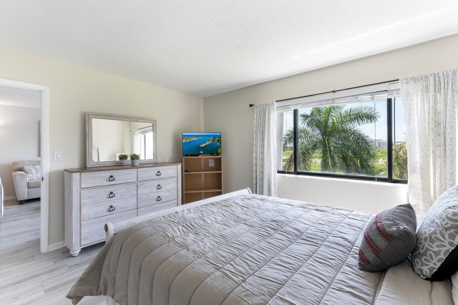 3050 Presidential Way 305, West Palm Beach, FL 33401 — photo 8 of 23