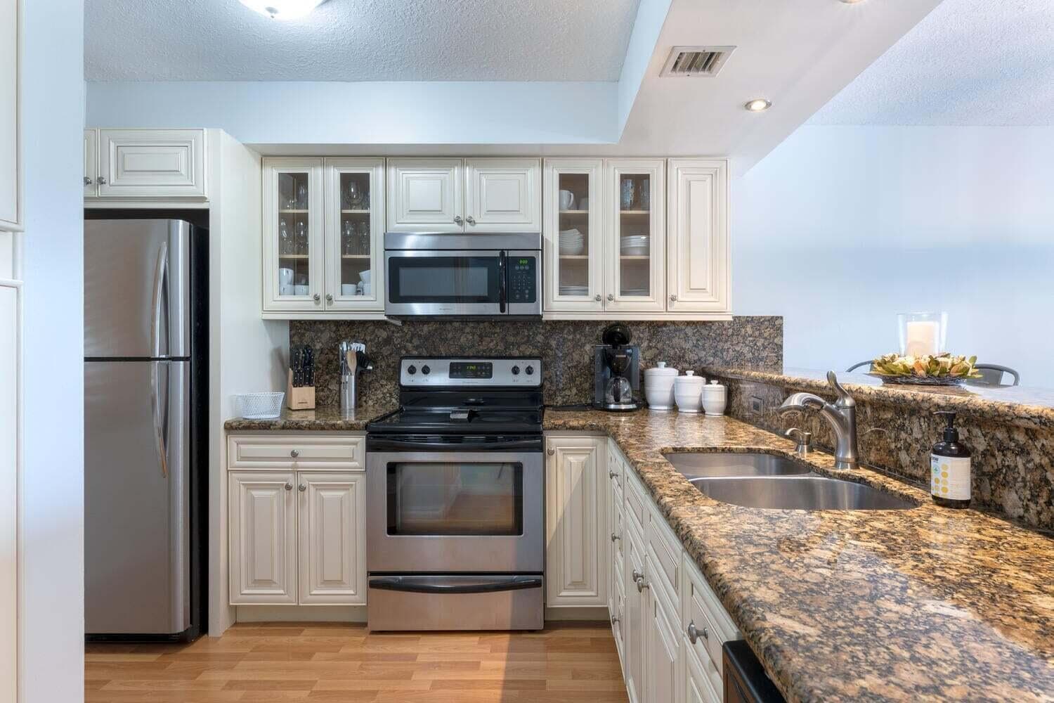3050 Presidential Way 305, West Palm Beach, FL 33401 — photo 13 of 23