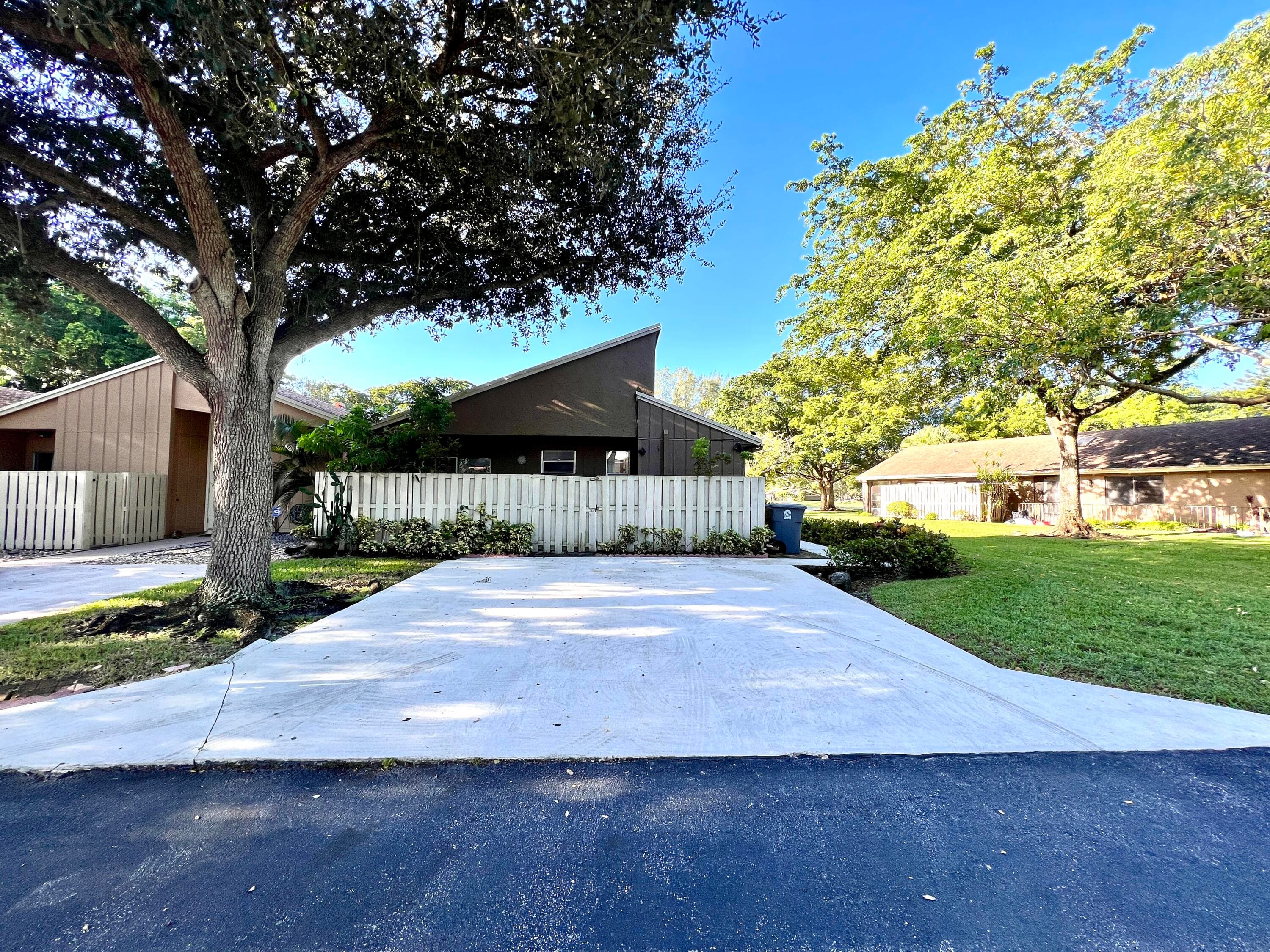 22303 Misty Woods Way, Boca Raton, FL 33428 — photo 2 of 25