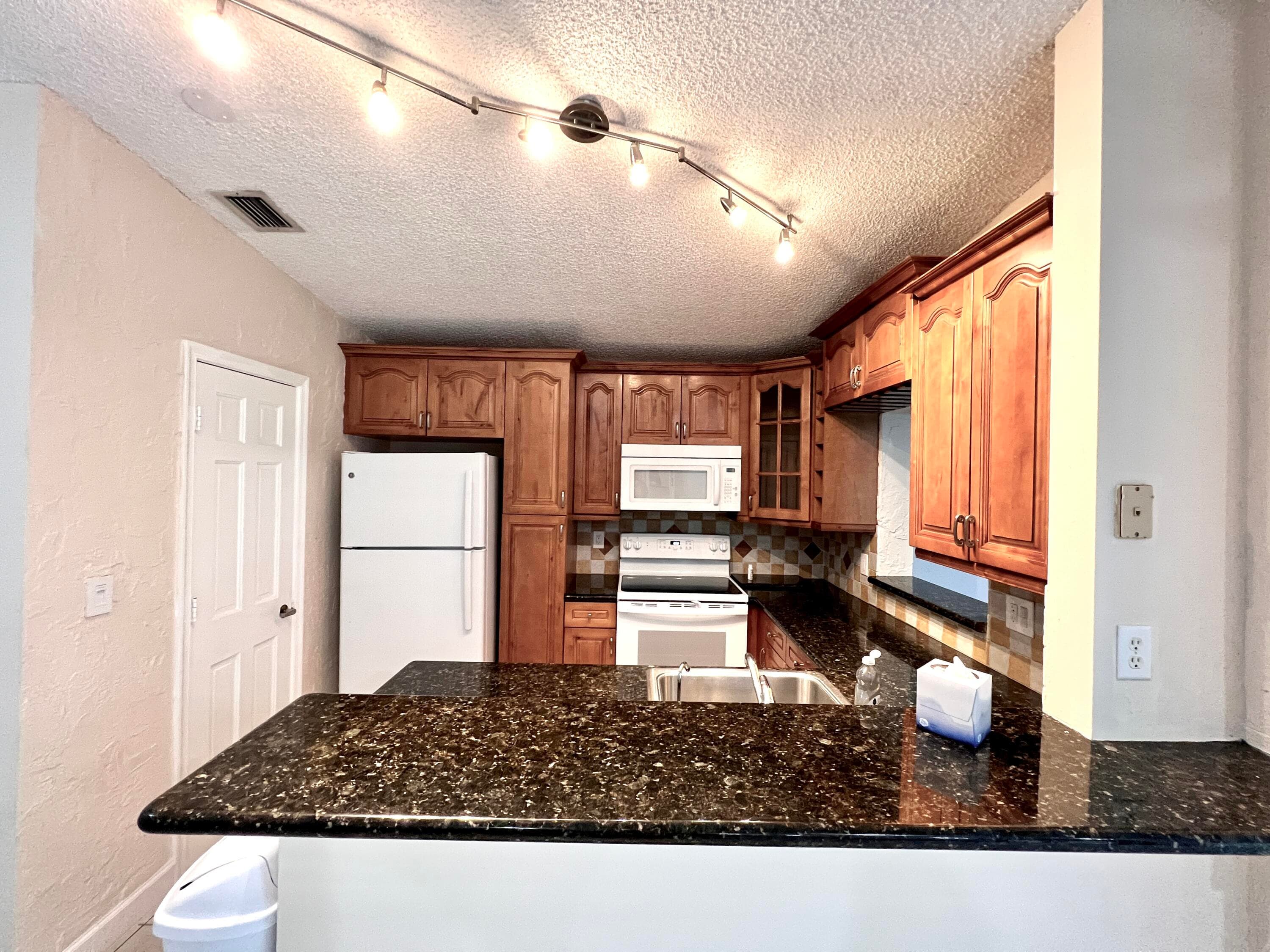 22303 Misty Woods Way, Boca Raton, FL 33428 — photo 8 of 25