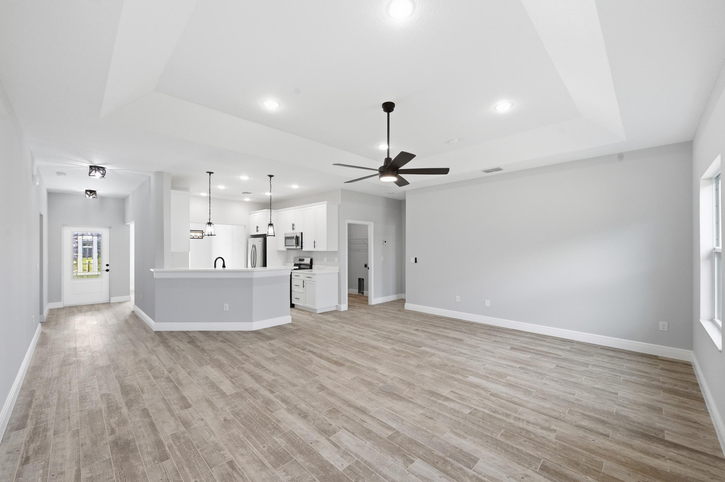 8345 100th Avenue, Vero Beach, FL 32967 — photo 2 of 34