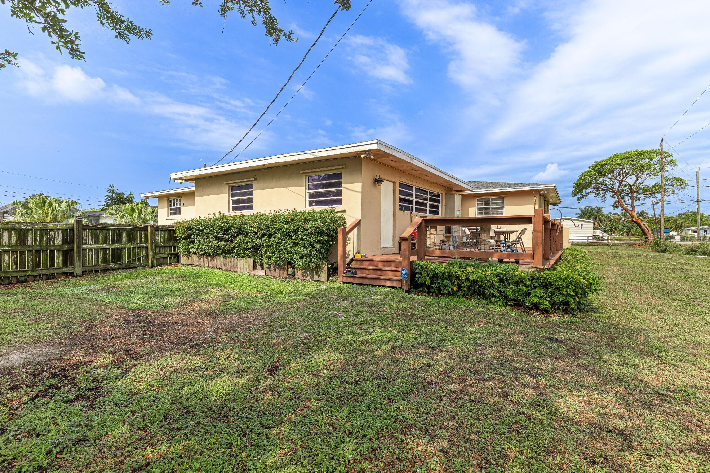 1009 NE 18th Street, Belle Glade, FL 33430 — photo 47 of 50