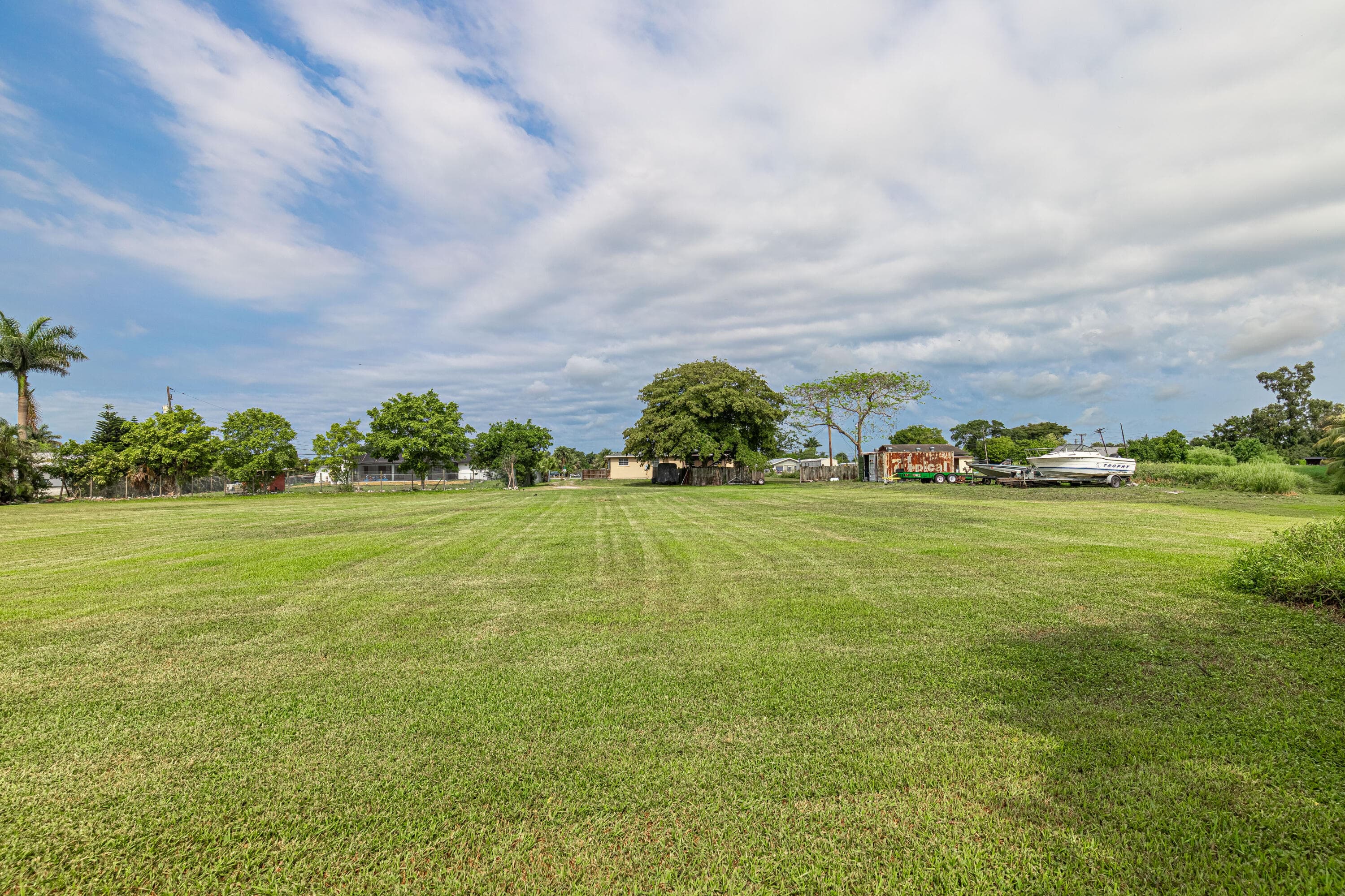 1009 NE 18th Street, Belle Glade, FL 33430 — photo 34 of 50