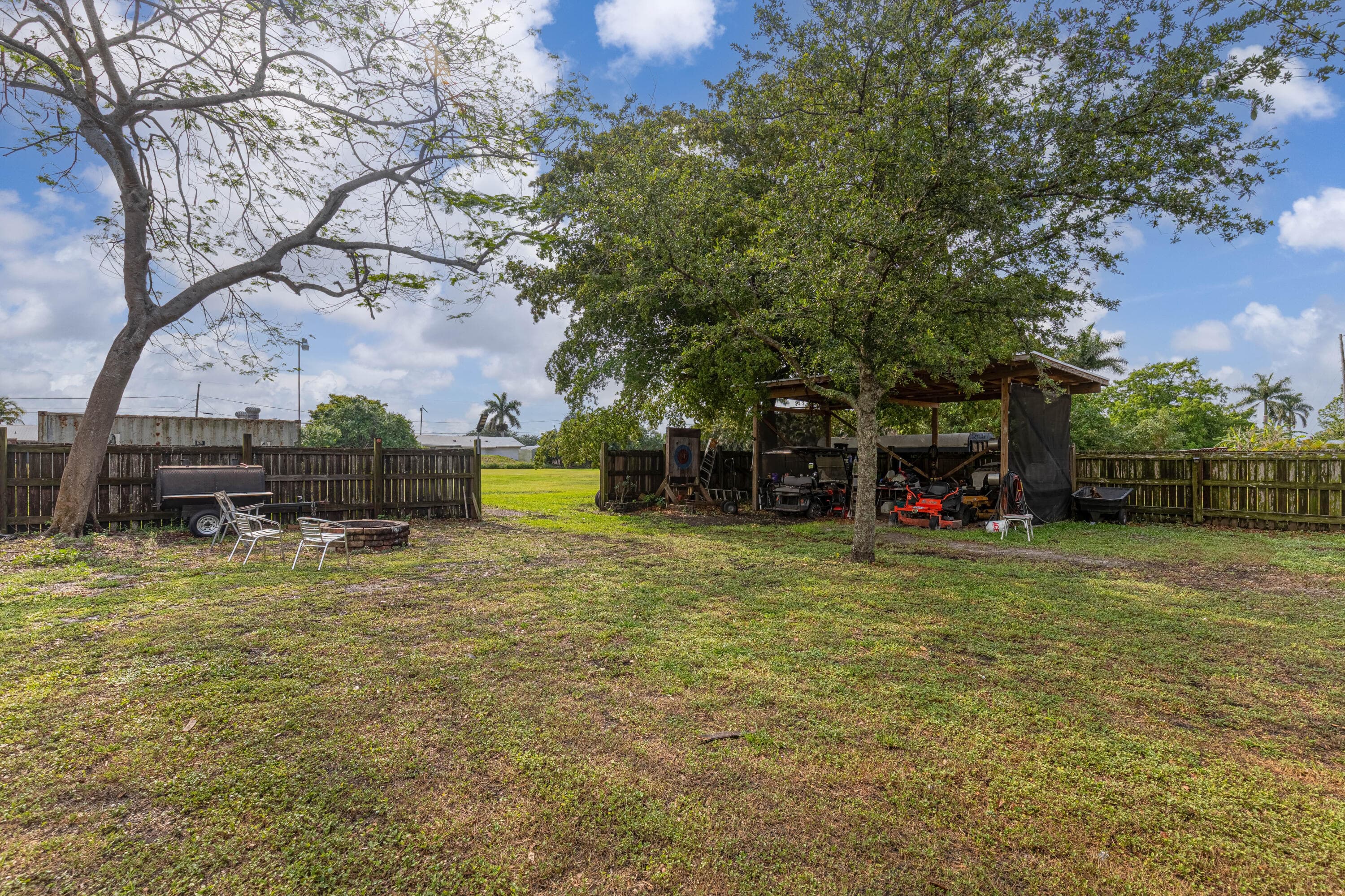 1009 NE 18th Street, Belle Glade, FL 33430 — photo 43 of 50