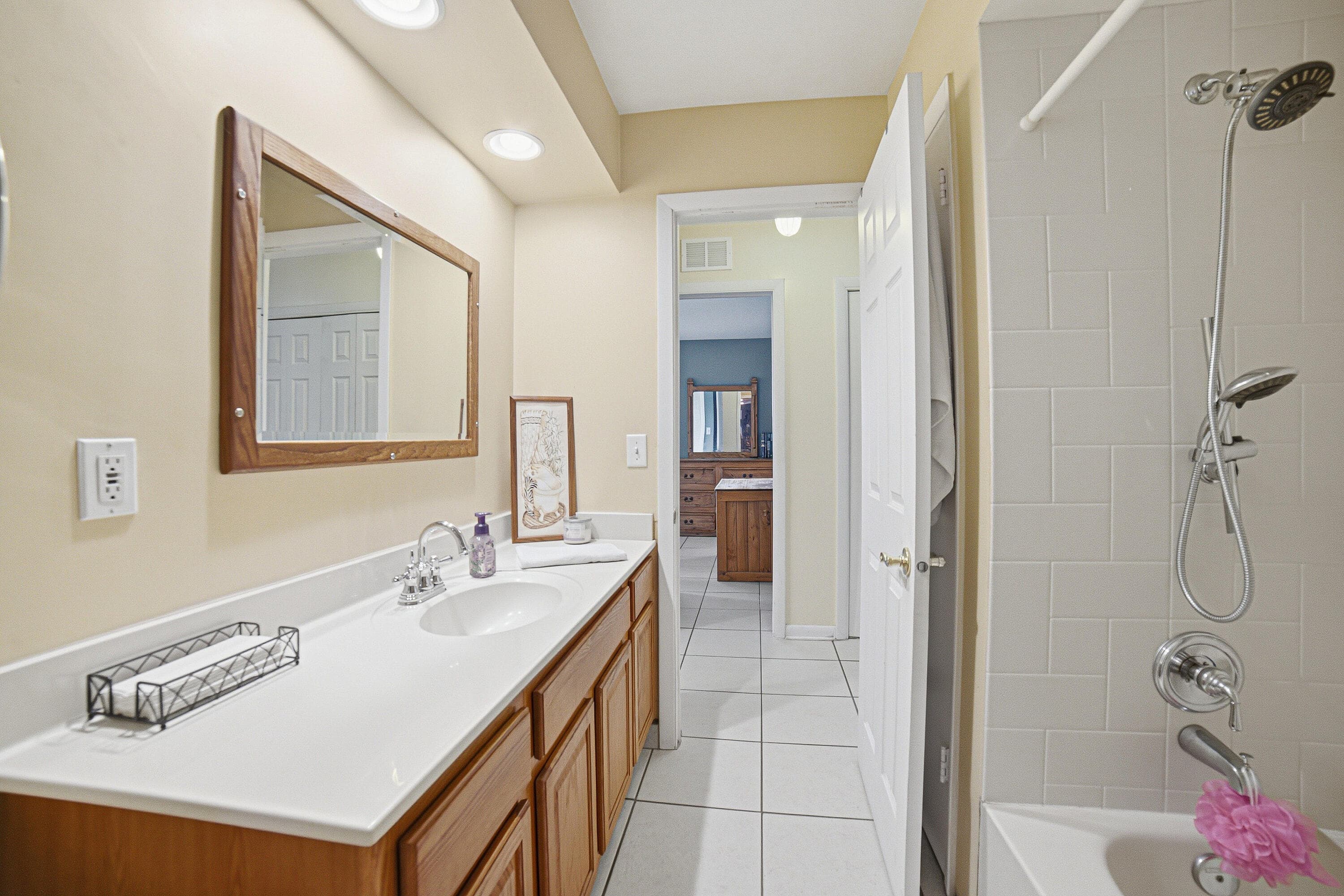 1009 NE 18th Street, Belle Glade, FL 33430 — photo 8 of 50
