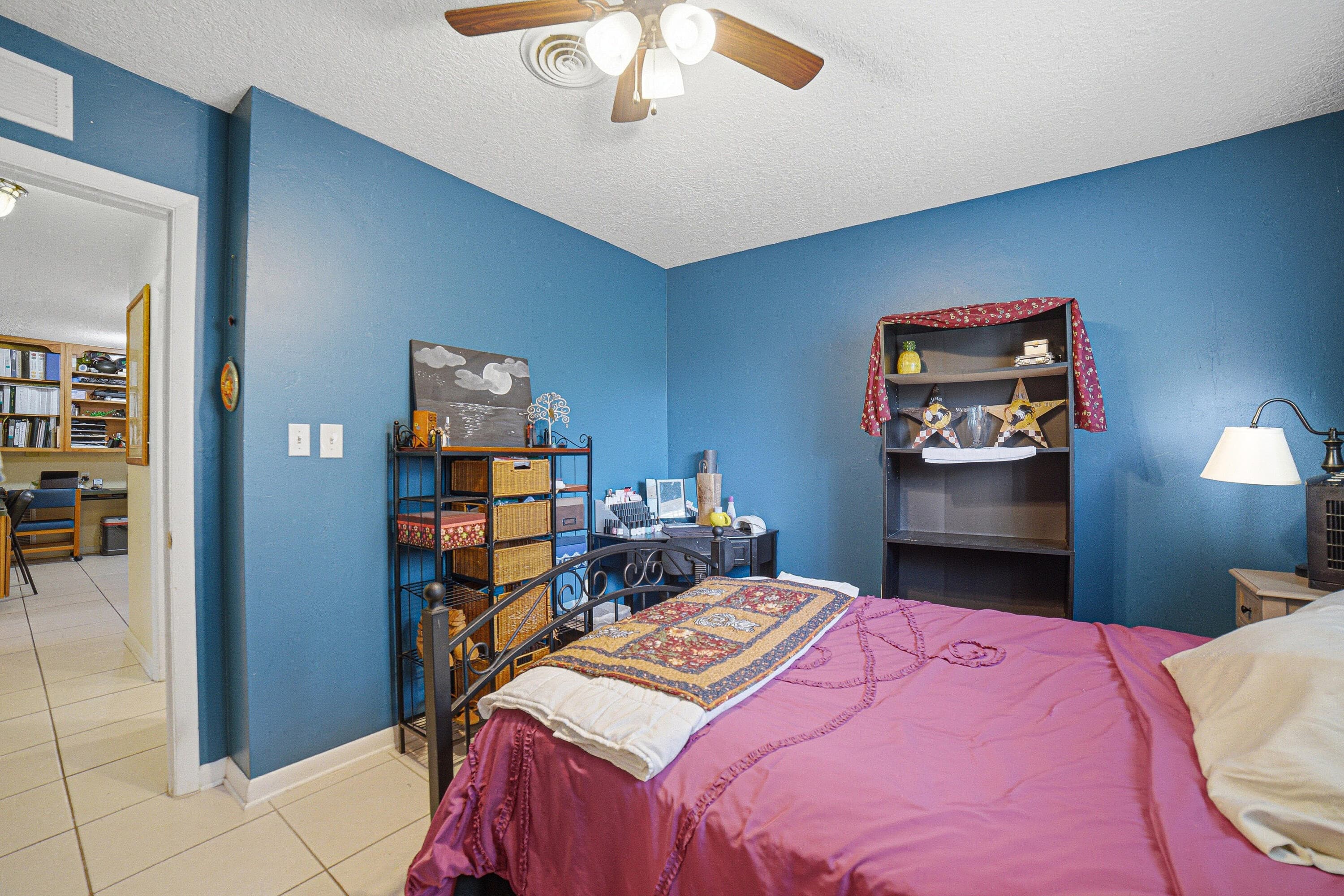 1009 NE 18th Street, Belle Glade, FL 33430 — photo 13 of 50