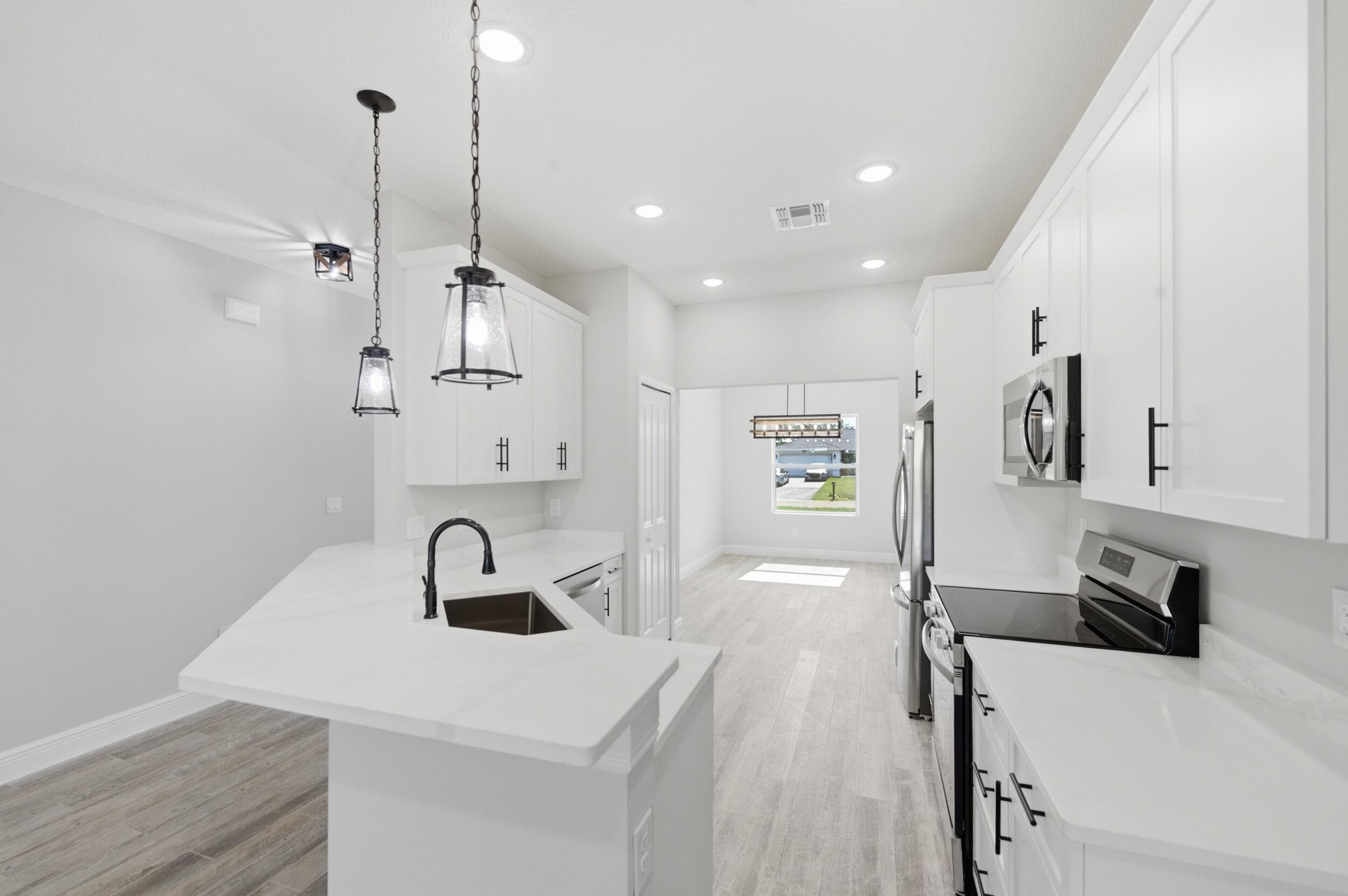 8345 100th Avenue, Vero Beach, FL 32967 — photo 5 of 34