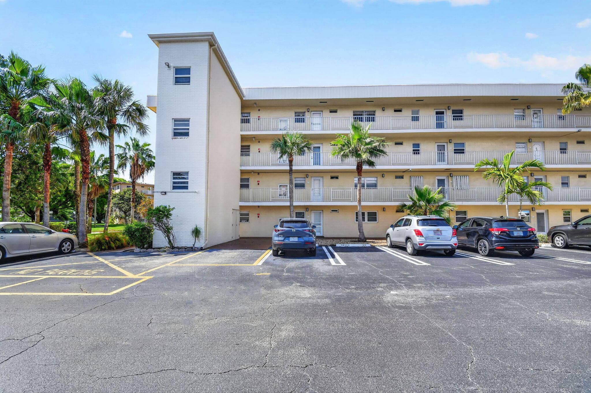 2515 NE 1st Court 4020, Boynton Beach, FL 33435 — photo