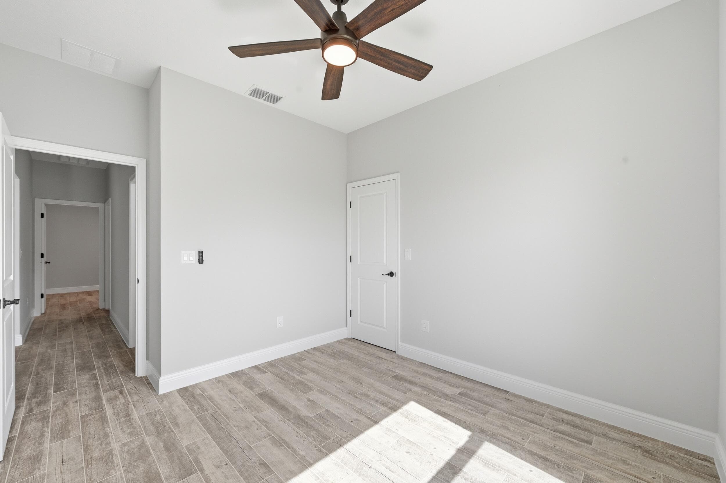8345 100th Avenue, Vero Beach, FL 32967 — photo 24 of 34
