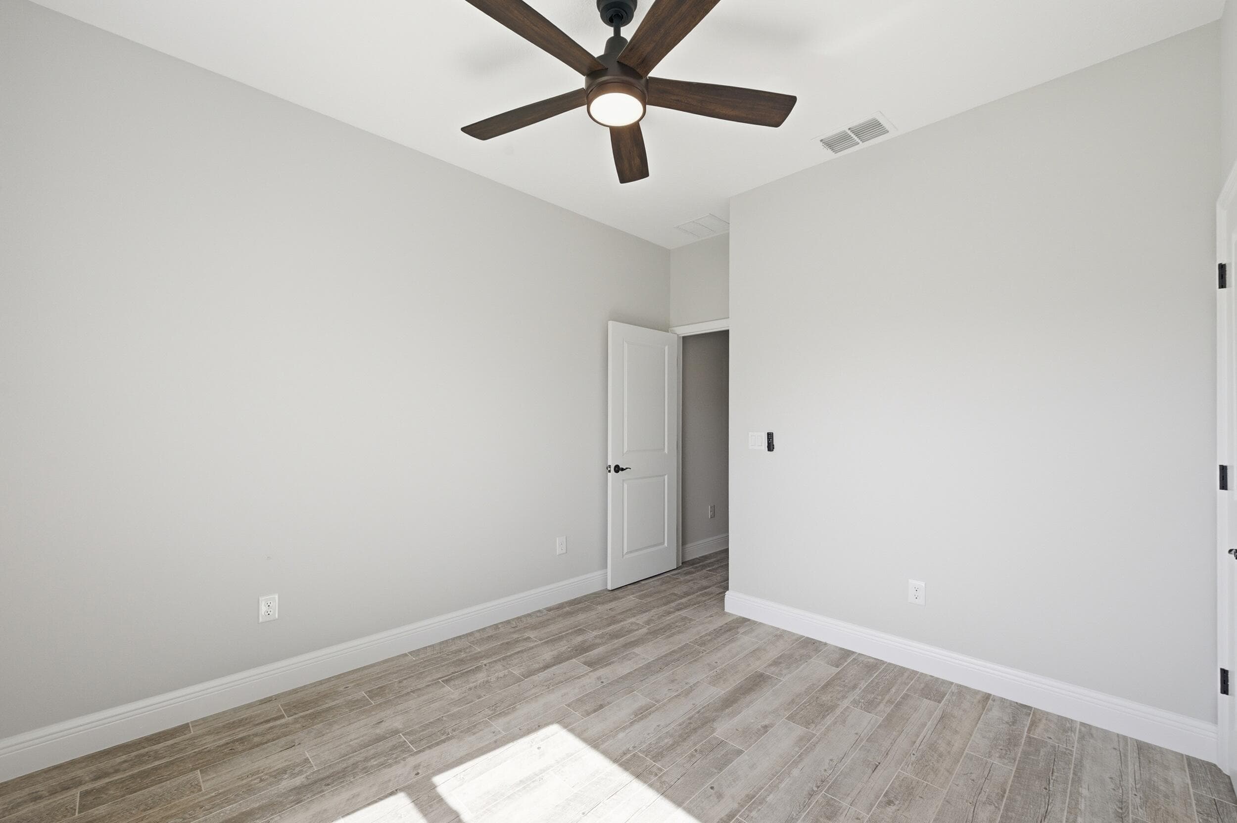 8345 100th Avenue, Vero Beach, FL 32967 — photo 25 of 34