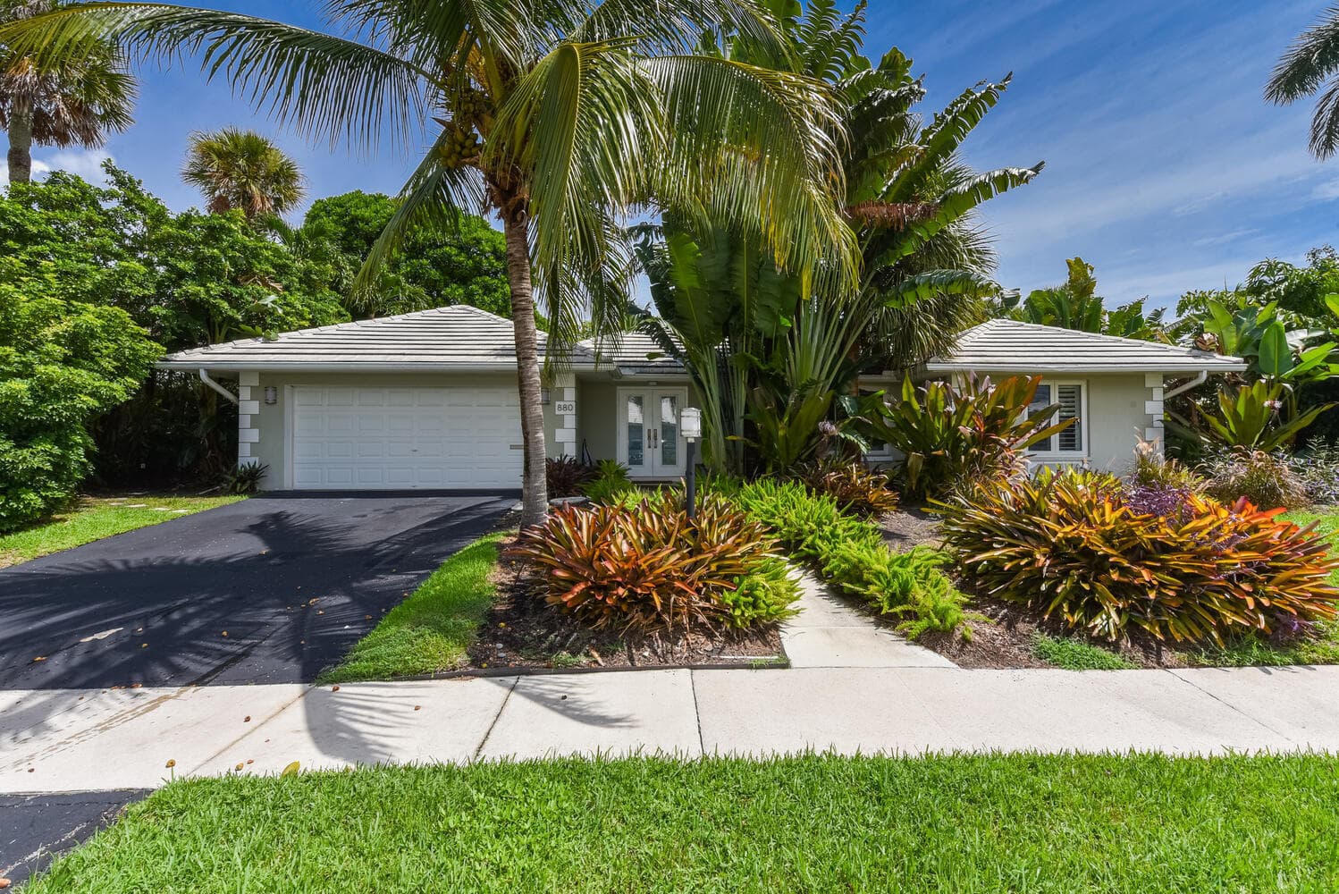 880 Hickory Terrace, Boca Raton, FL 33486 — photo 2 of 38