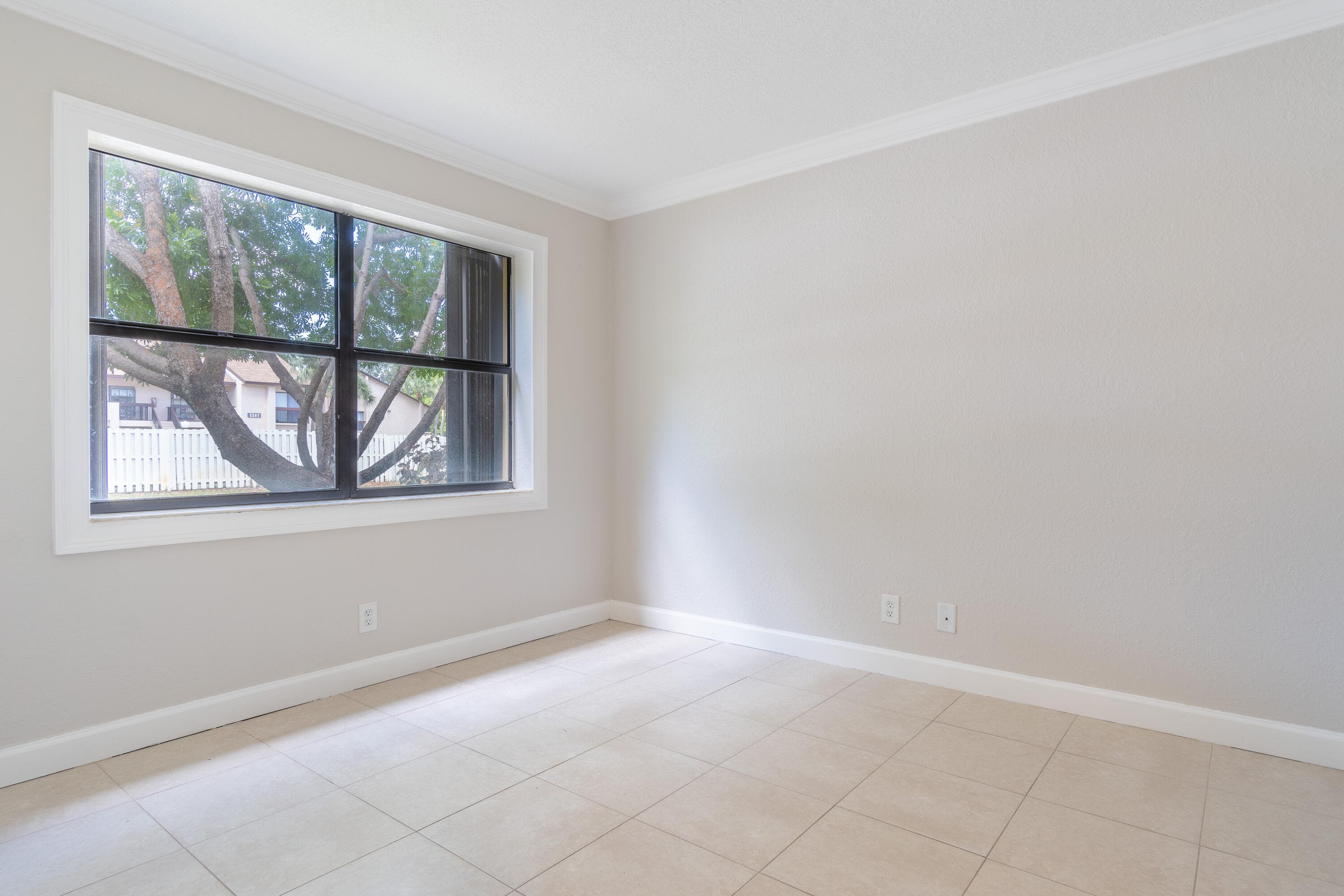 1272 S Military Trail 313, Deerfield Beach, FL 33442 — photo 1 of 20