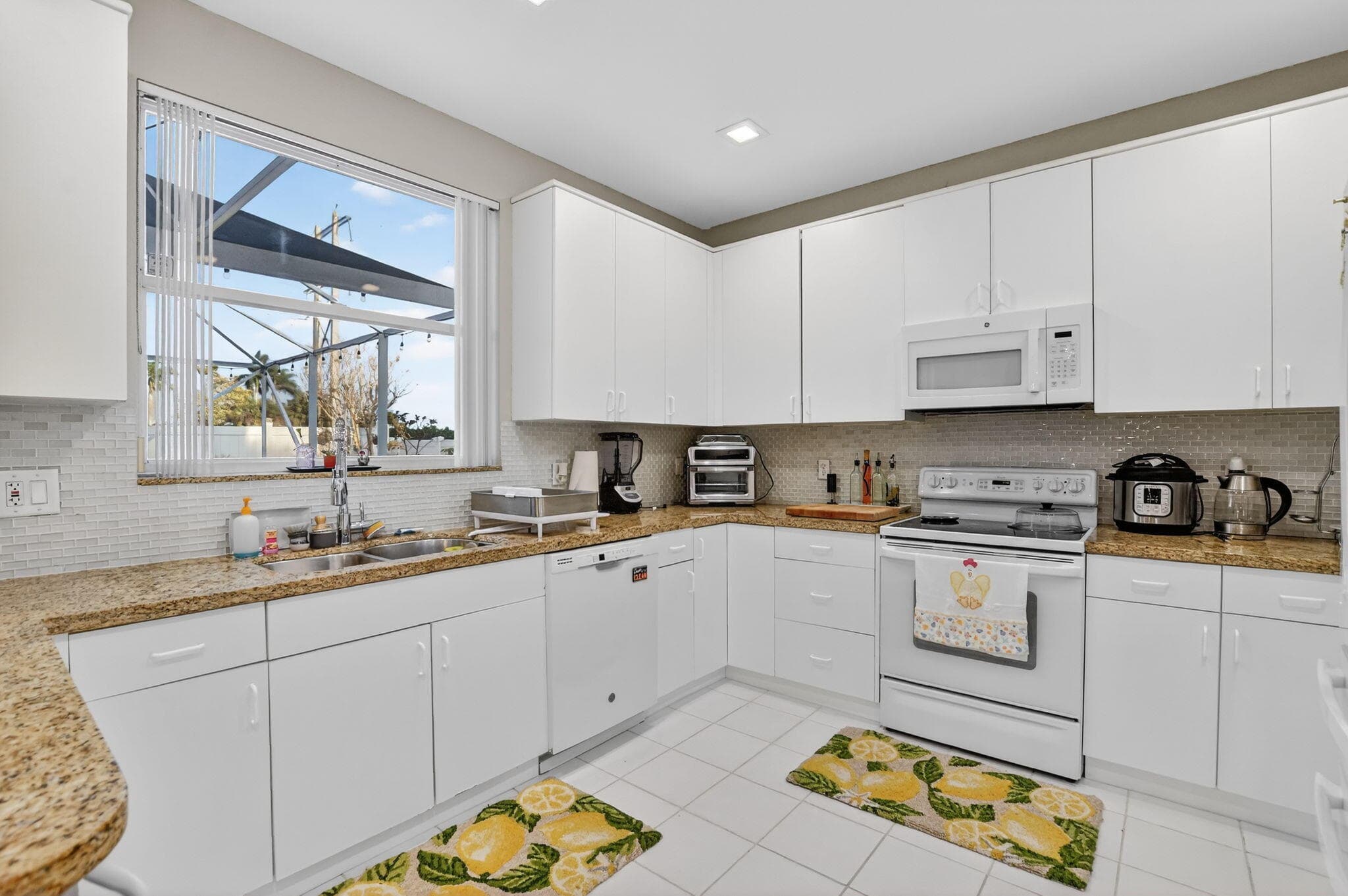 18280 Coral Isles Drive, Boca Raton, FL 33498 — photo 16 of 57