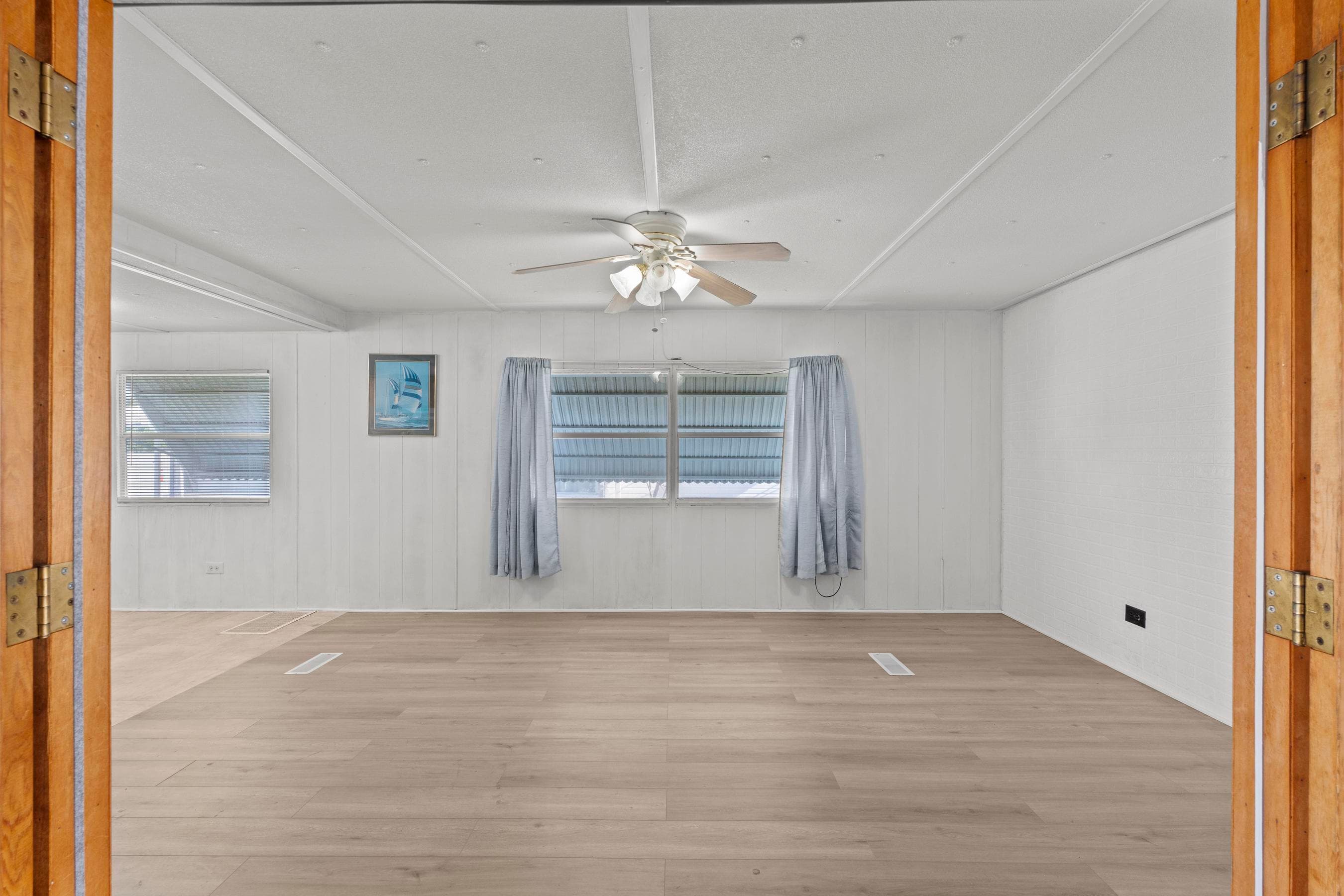 8949 Oak Street, Boynton Beach, FL 33436 — photo 12 of 31