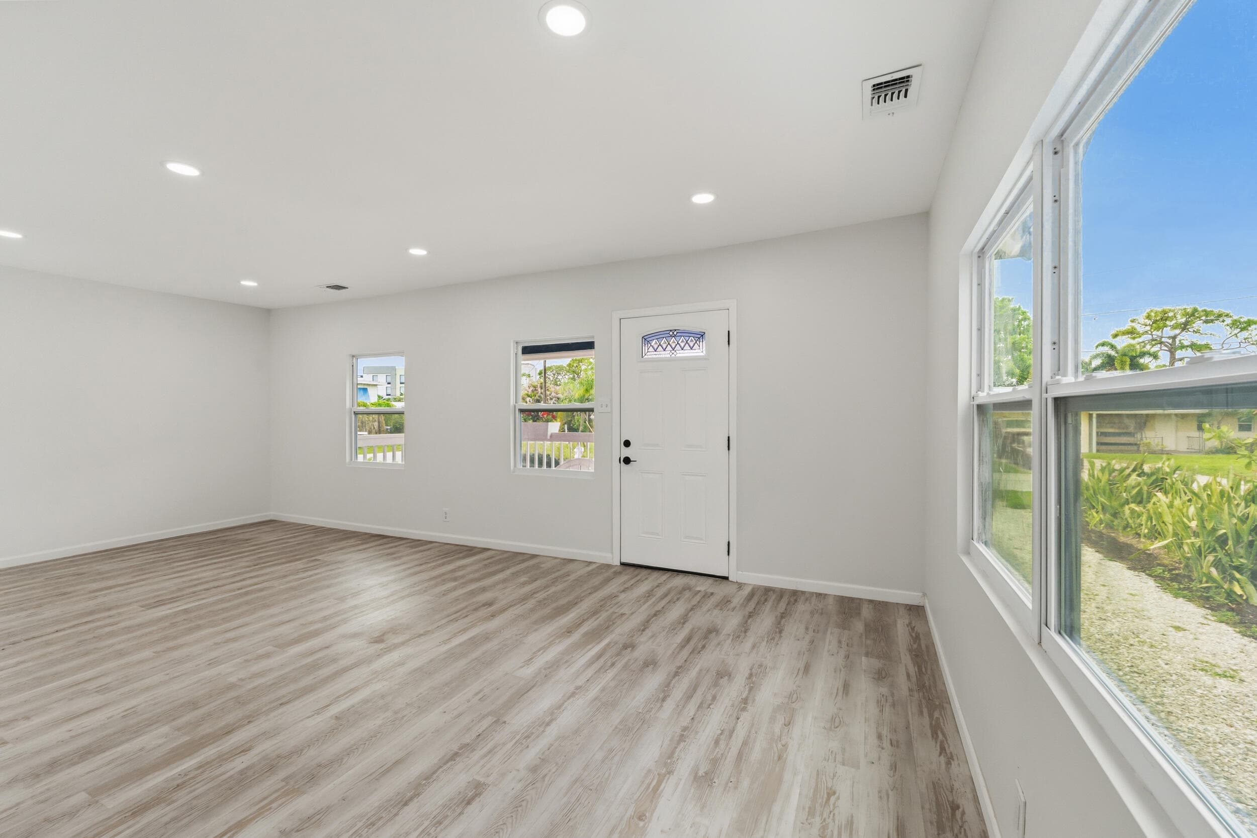 1566 NW 9th Avenue, Stuart, FL 34994 — photo 8 of 39