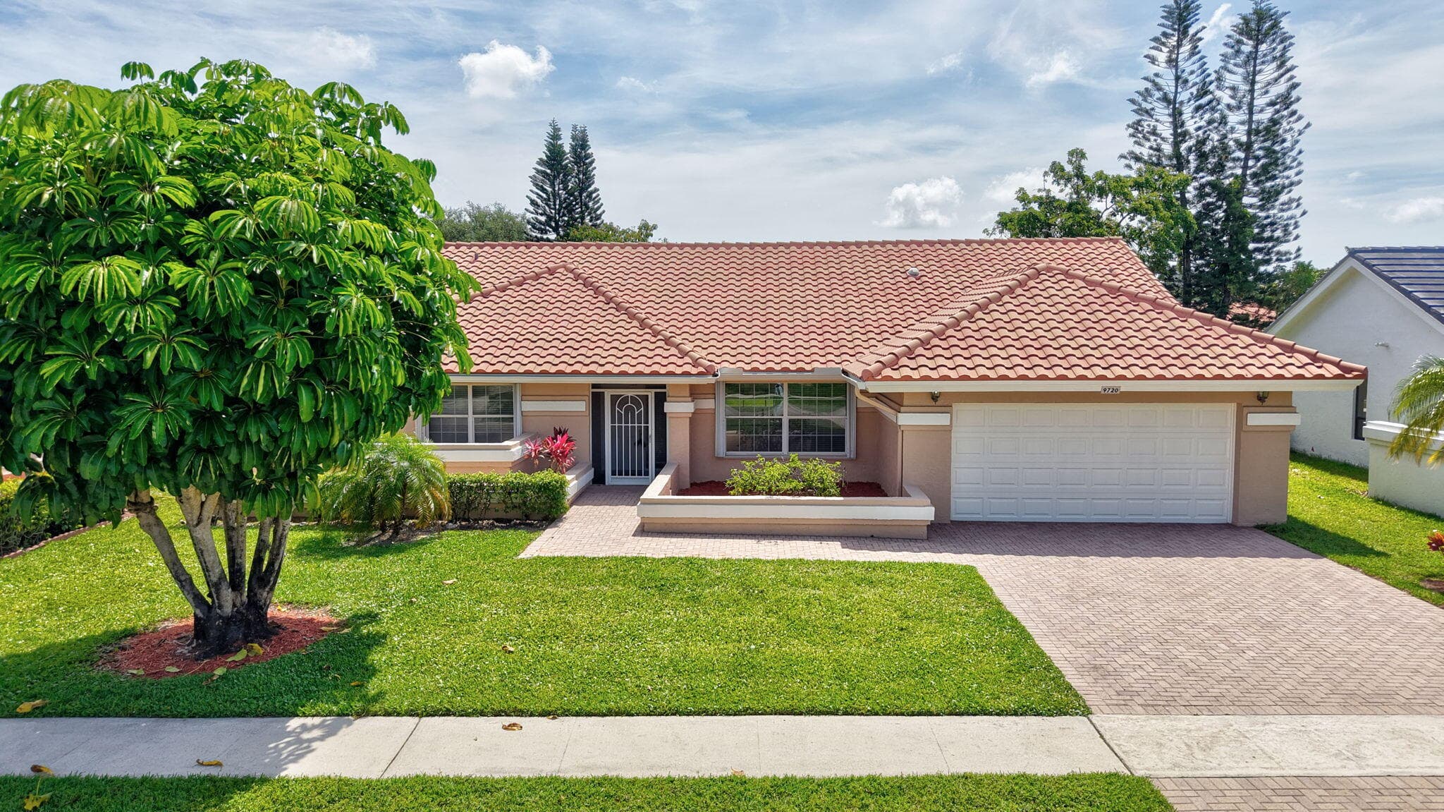 9720 Majestic Way, Boynton Beach, FL 33437 — photo 2 of 77
