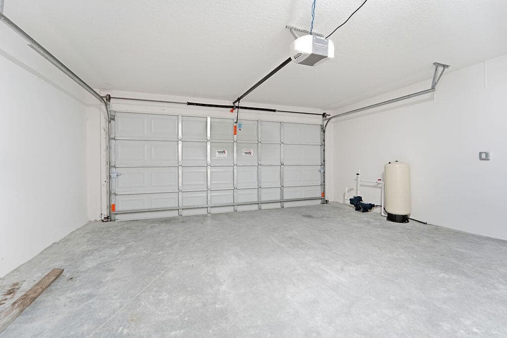 2392 SW Madden Ave Avenue, Palm Bay, FL 32908 — photo 44 of 53