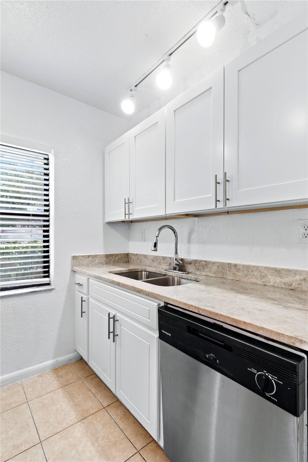 11632 NW 26th Court, Coral Springs, FL 33065 — photo 5 of 25