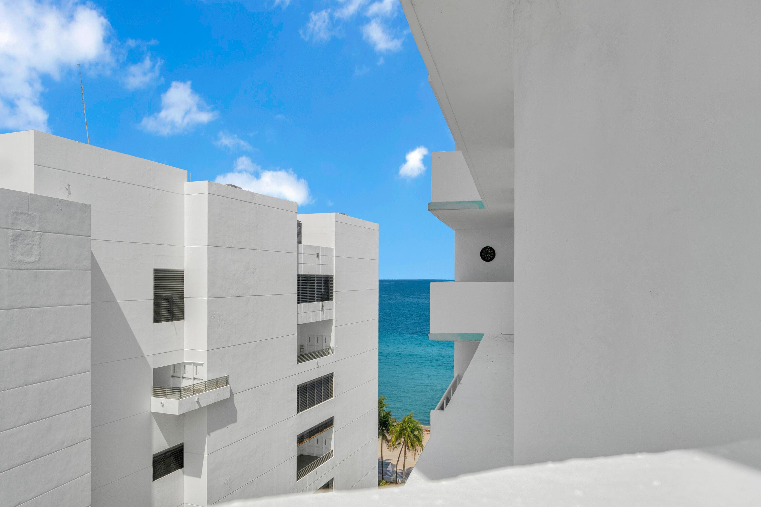3725 S Ocean Drive 1215, Hollywood, FL 33019 — photo 4 of 30