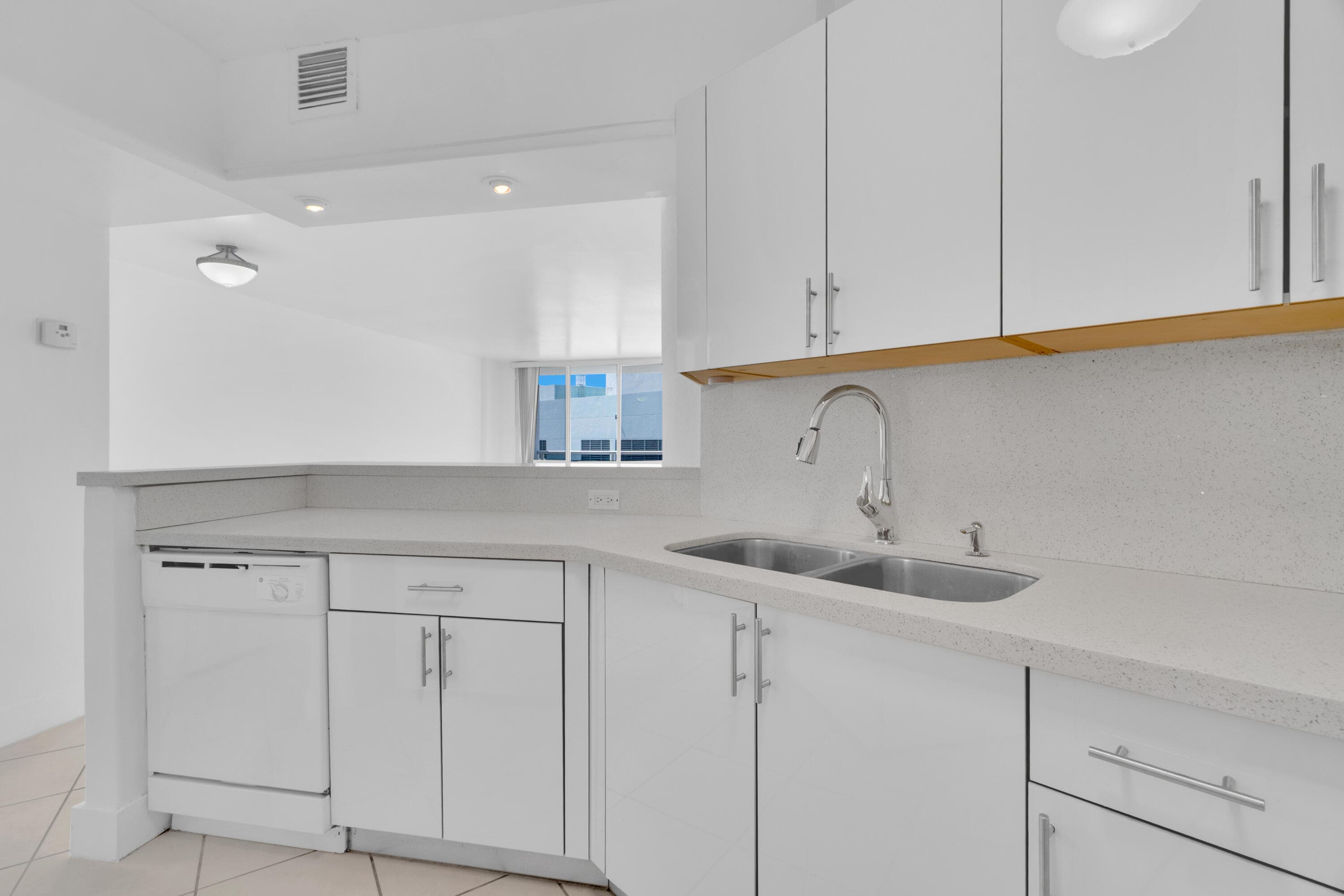 3725 S Ocean Drive 1215, Hollywood, FL 33019 — photo 18 of 30
