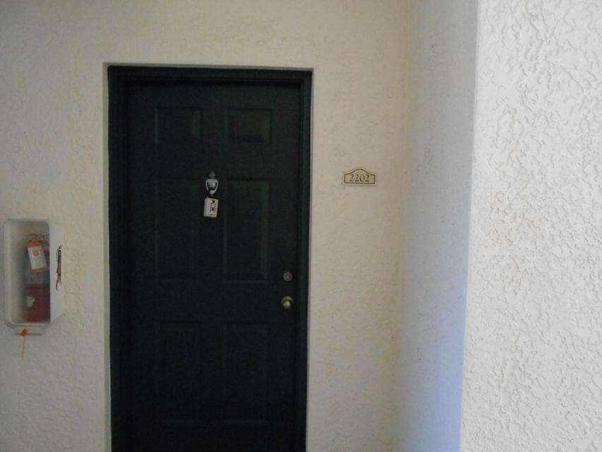 9905 Baywinds Boulevard 2202, West Palm Beach, FL 33411 — photo 6 of 18
