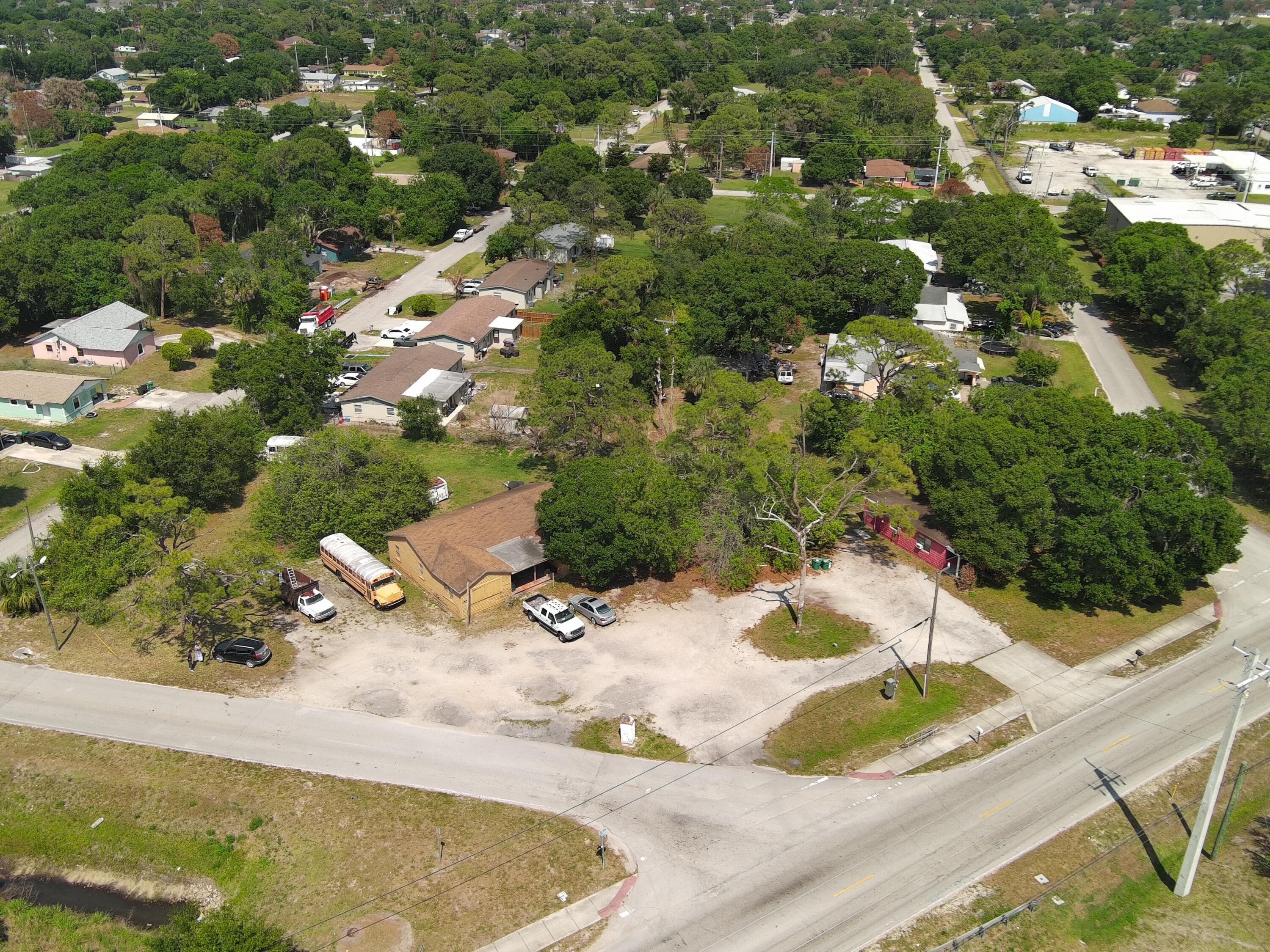902 Angle Road, Fort Pierce, FL 34947 — photo 2 of 14