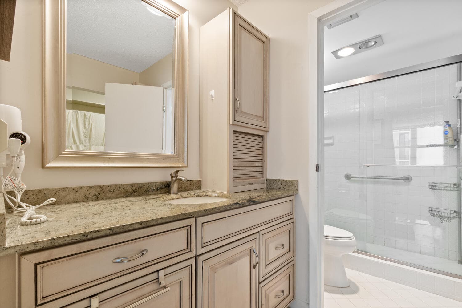 5440 N Ocean Drive 505, Riviera Beach, FL 33404 — photo 14 of 16