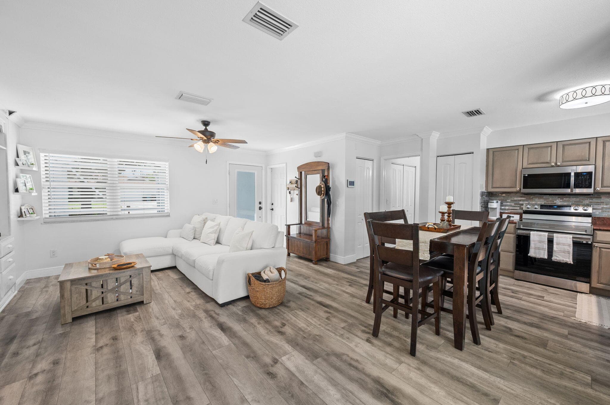 265 SE Todd Avenue, Port St. Lucie, FL 34983 — photo 5 of 27