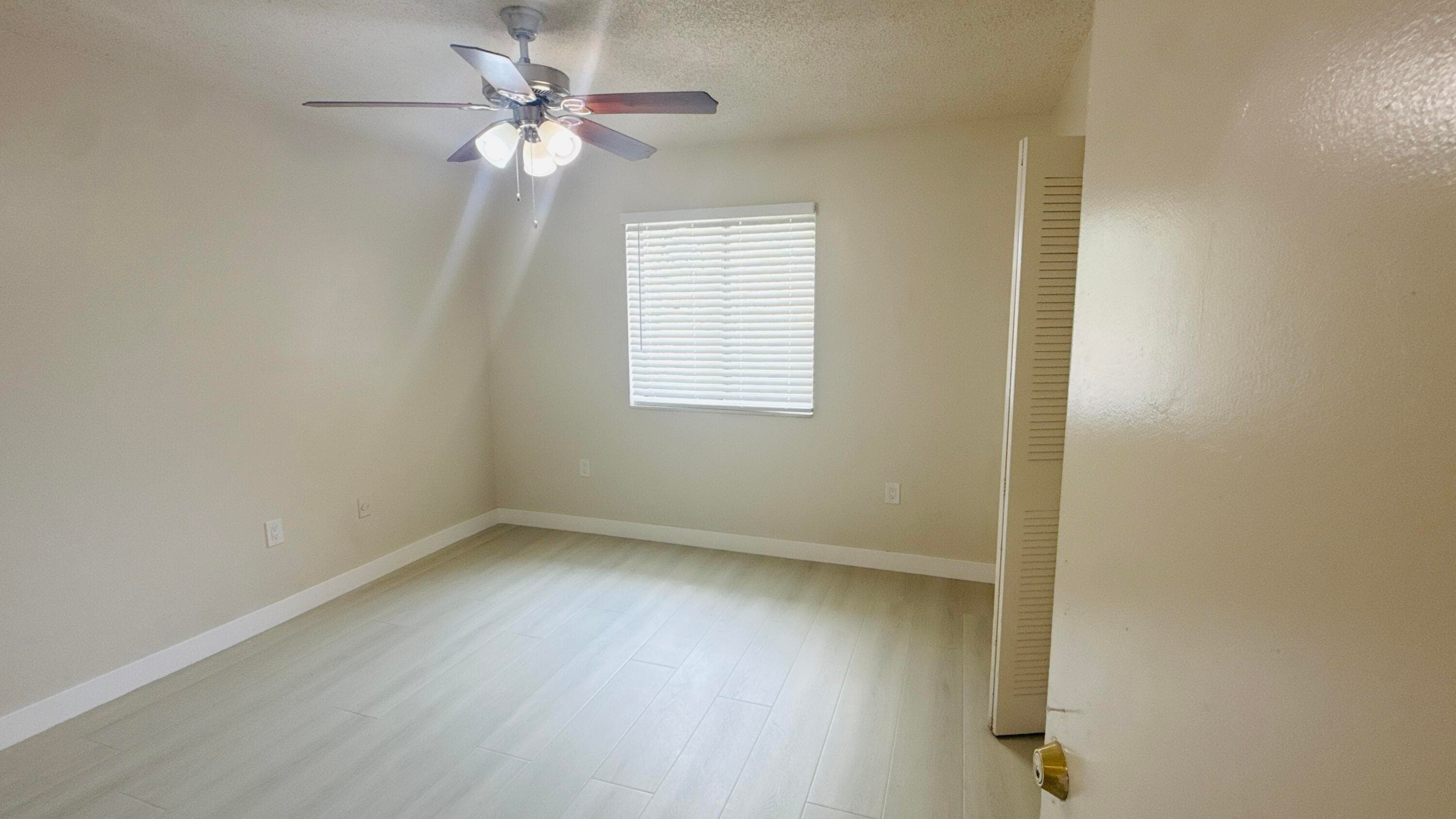 6106 Forest Hill Boulevard 201, West Palm Beach, FL 33415 — photo 13 of 21