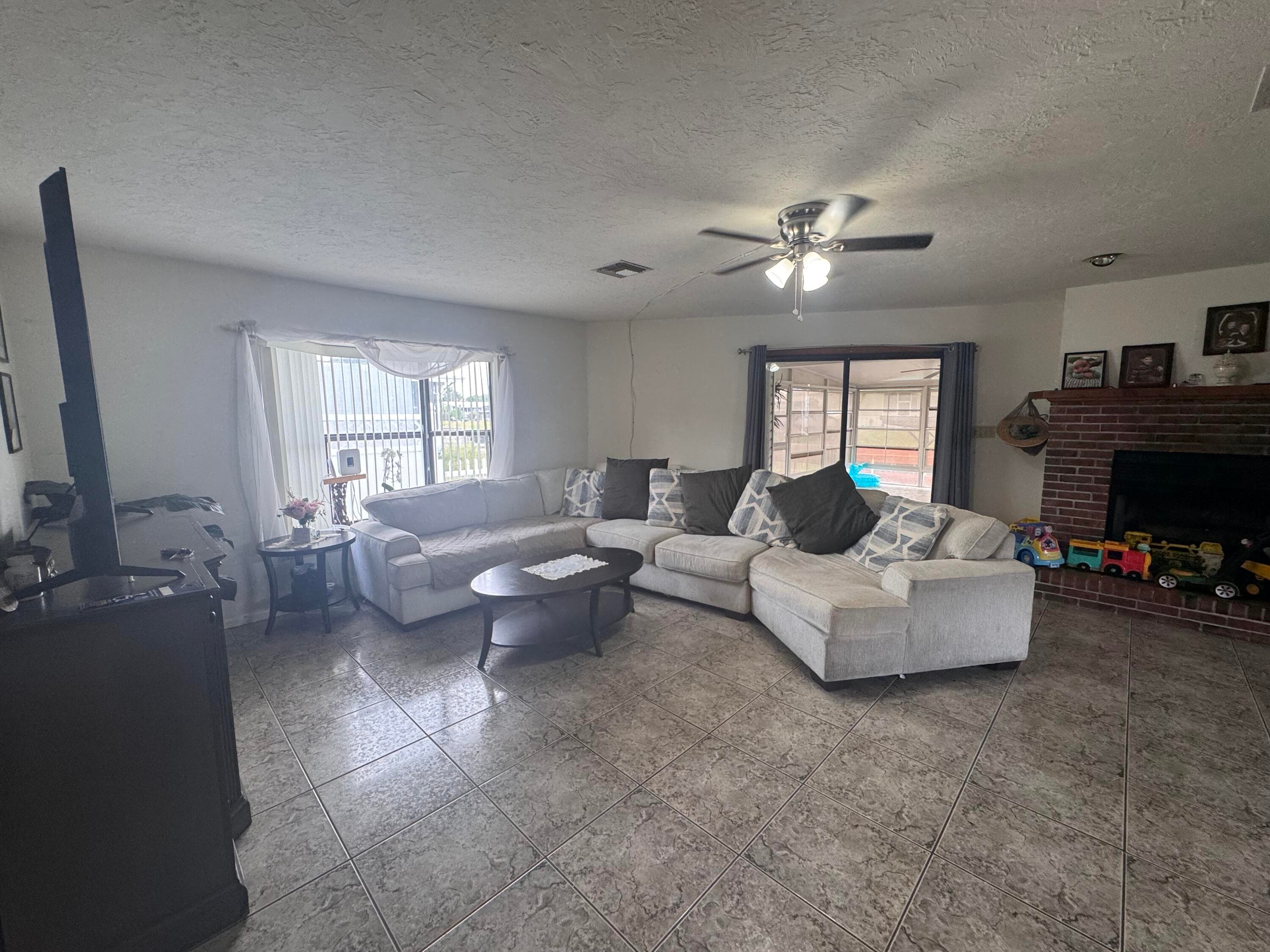 14545 W Center Street, Okeechobee, FL 34972 — photo 12 of 22