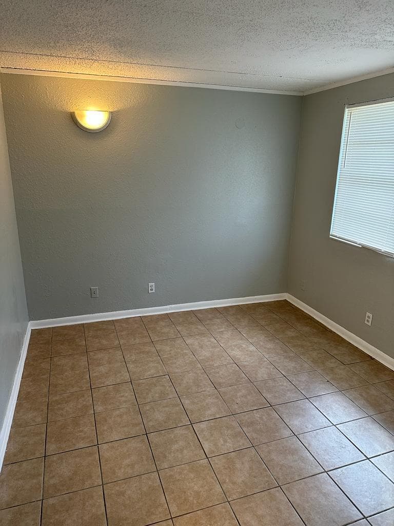 5141 Shenandoah Avenue 102, Jacksonville, FL 32254 — photo 5 of 13