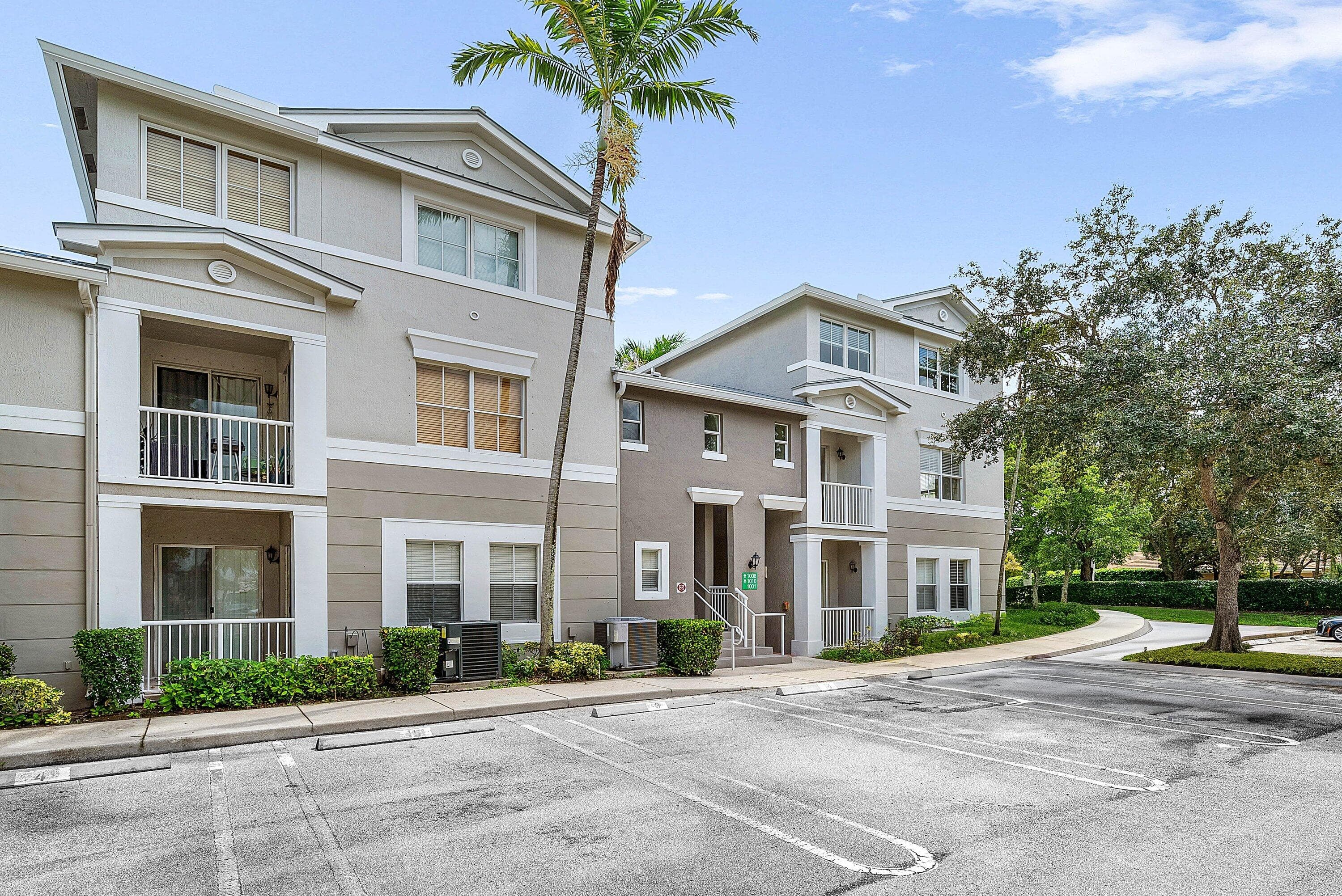 1008 SW Shoma Drive 394, Royal Palm Beach, FL 33414 — photo 3 of 31