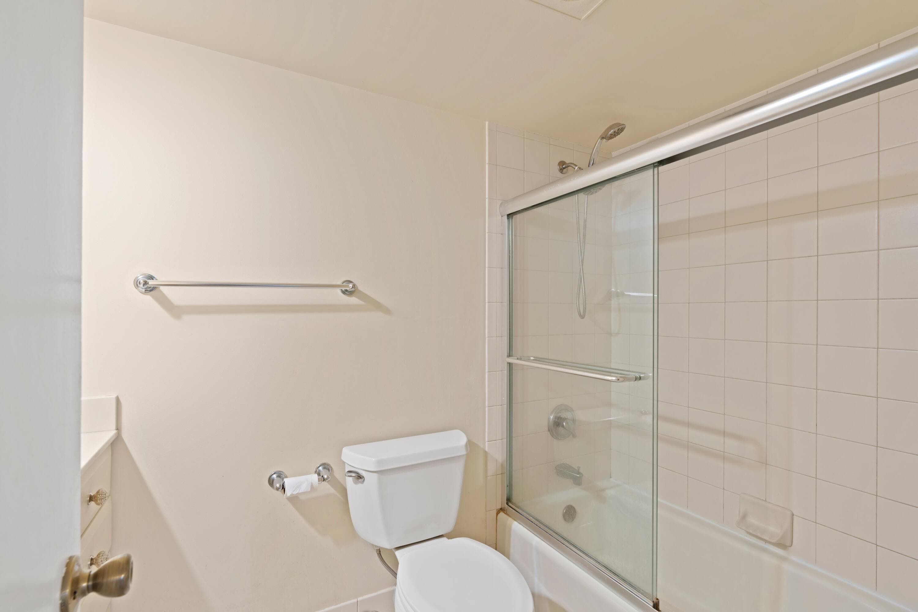 5961 NW 2nd Avenue 209, Boca Raton, FL 33487 — photo 14 of 35