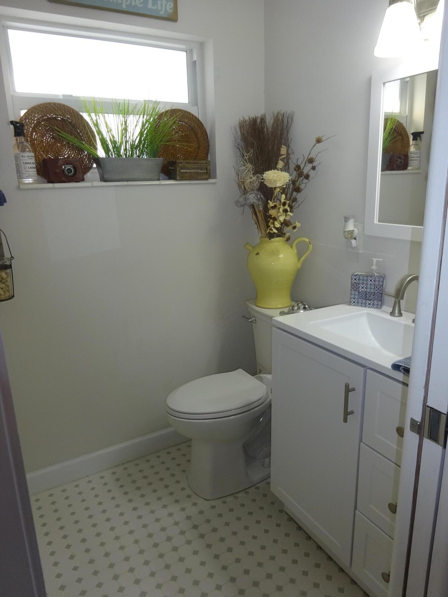 2763 W Dudley Dr Drive W H, West Palm Beach, FL 33415 — photo 9 of 19