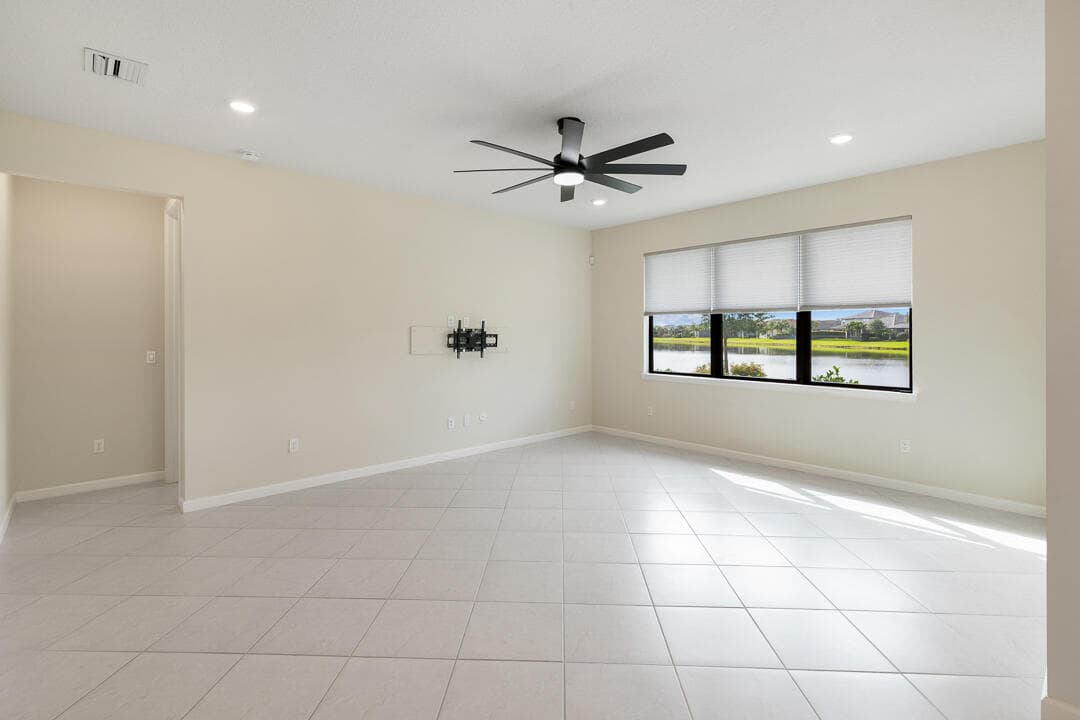 471 SE Vallarta Drive, Port St. Lucie, FL 34984 — photo 10 of 49