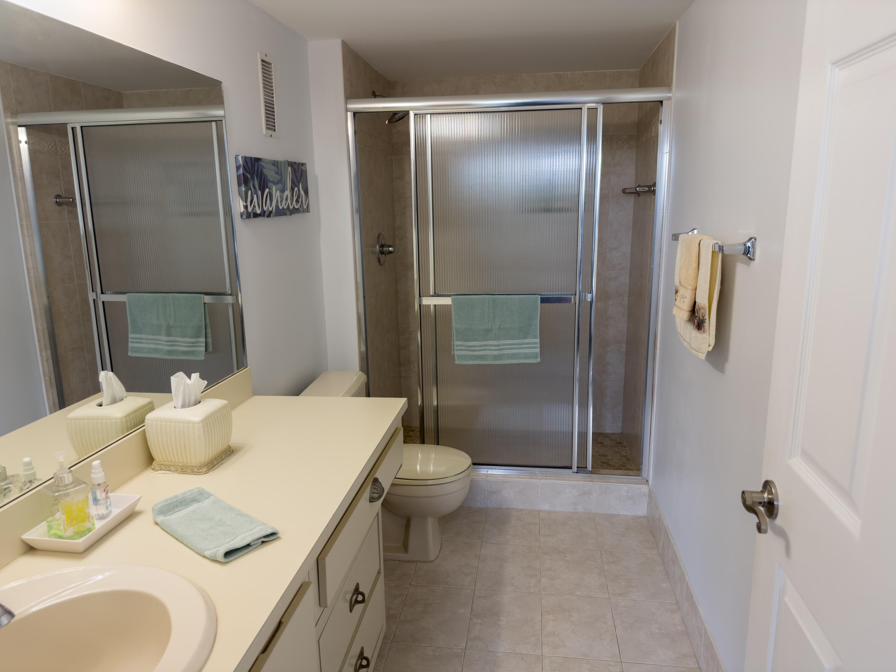 2222 N Cypress Bend Drive 403, Pompano Beach, FL 33069 — photo 14 of 23