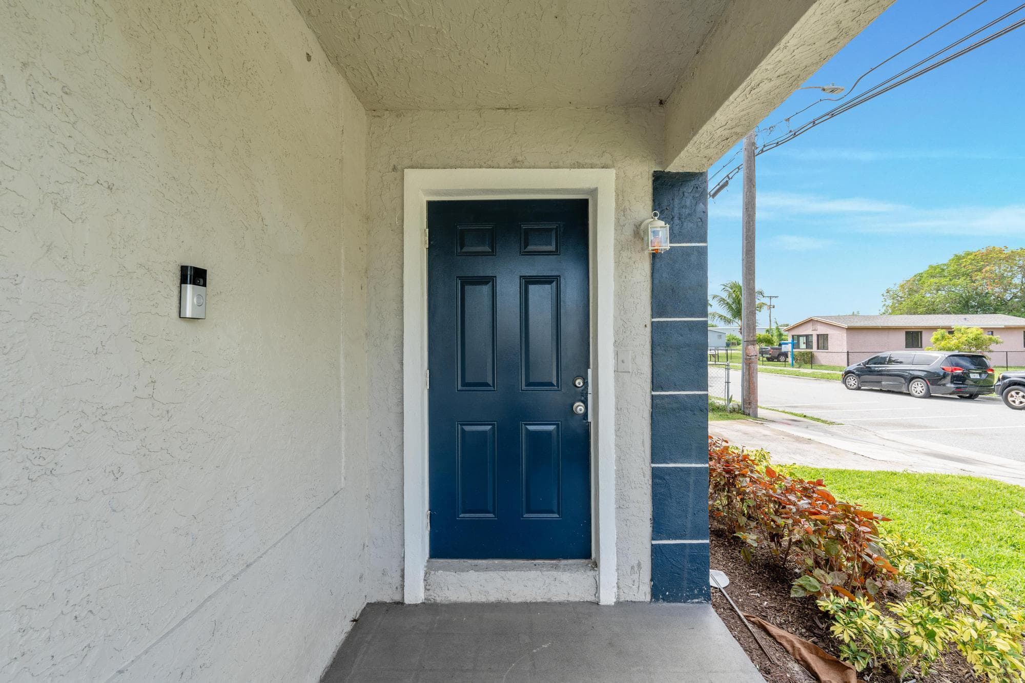 741 W 10th Street, Riviera Beach, FL 33404 — photo 3 of 30