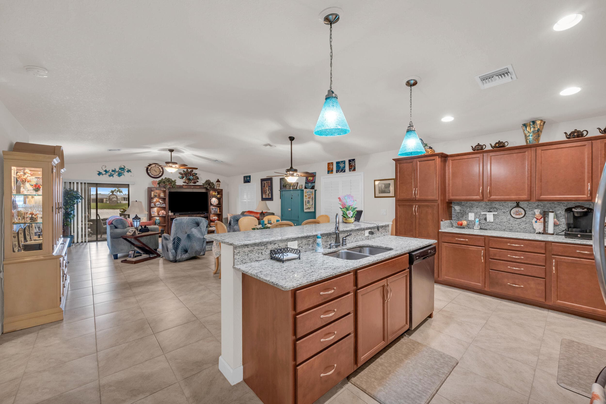 14961 Aguila, Fort Pierce, FL 34951 — photo 5 of 42