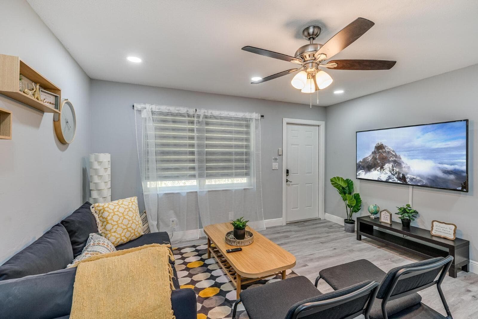 1051 SW 32nd Court 1, Fort Lauderdale, FL 33315 — photo 5 of 13