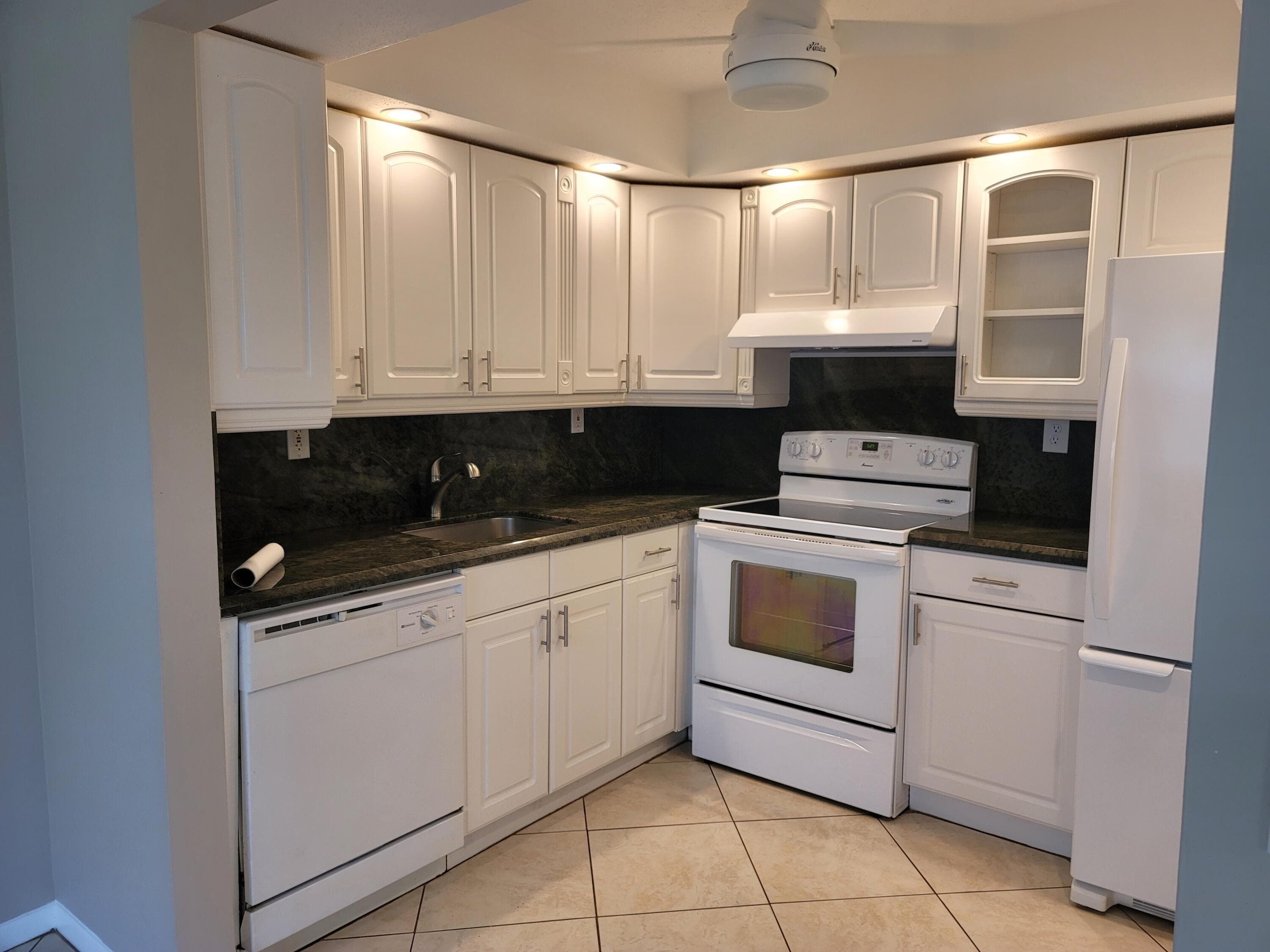 210 Normandy Lane, Delray Beach, FL 33484 — photo 7 of 15